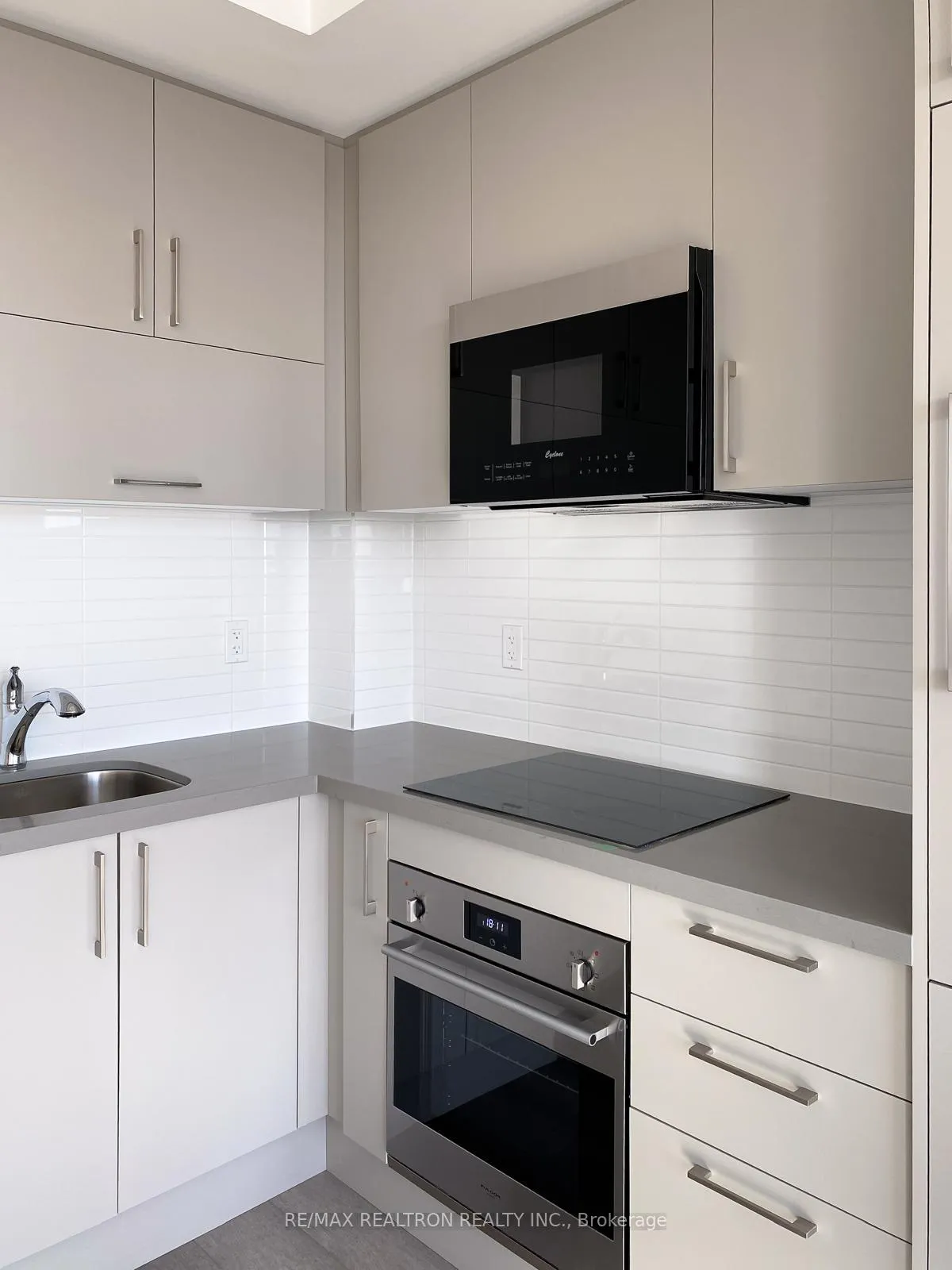 Photo 17 of Unit 2006, 38 Andre De Grasse Street, Markham, Unionville — HOMEH