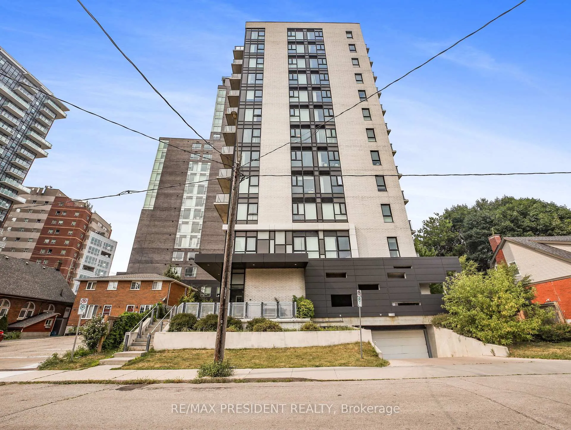 Photo 2 of Unit 601, 160 King Street N, Waterloo, Uptown Waterloo — HOMEH