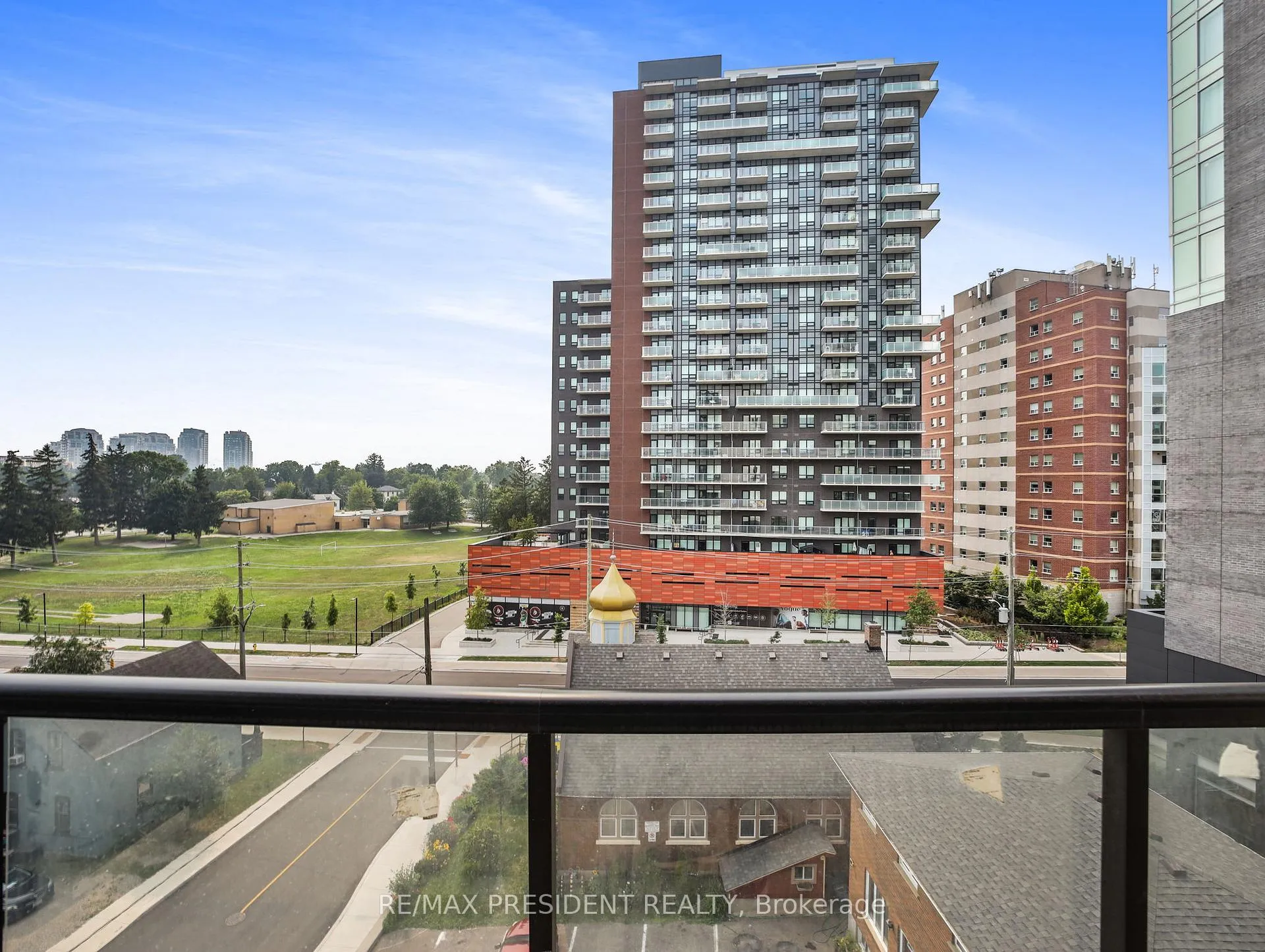 Photo 6 of Unit 601, 160 King Street N, Waterloo, Uptown Waterloo — HOMEH