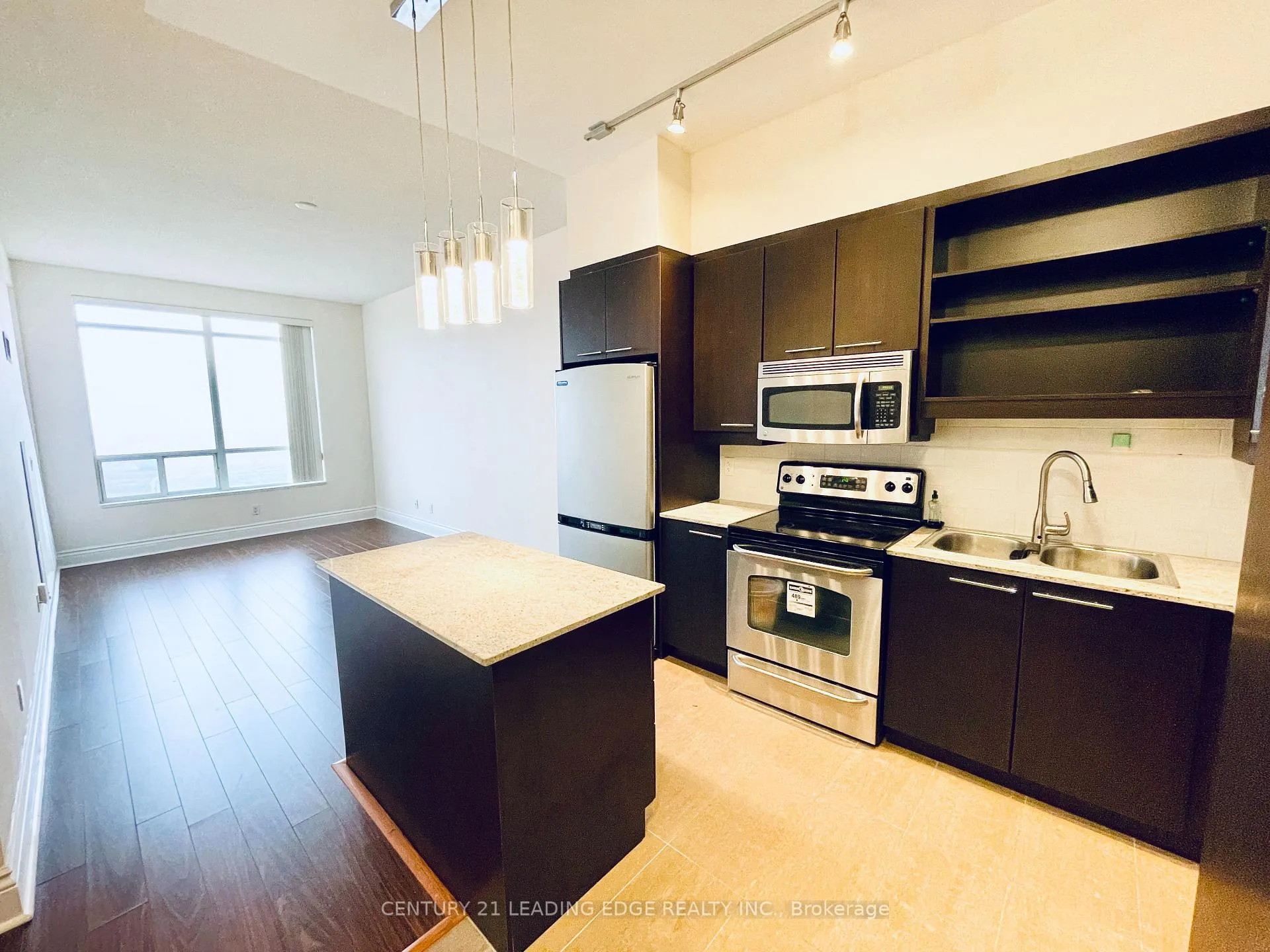 Front of Unit UPH6, 37 Galleria Parkway