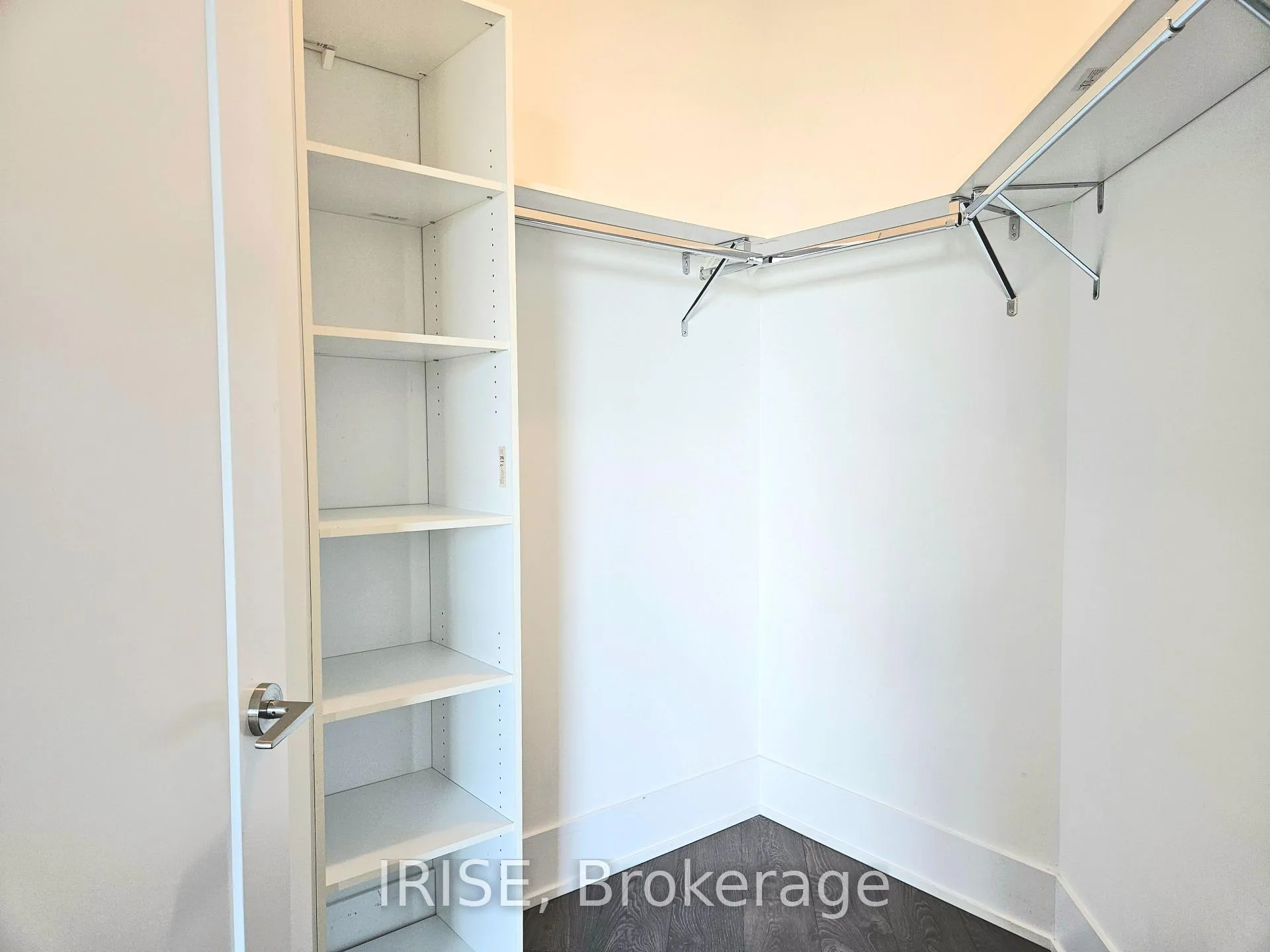 Photo 12 of Unit 218, 1 Edgewater Drive, Toronto, Waterfront Communities — HOMEH