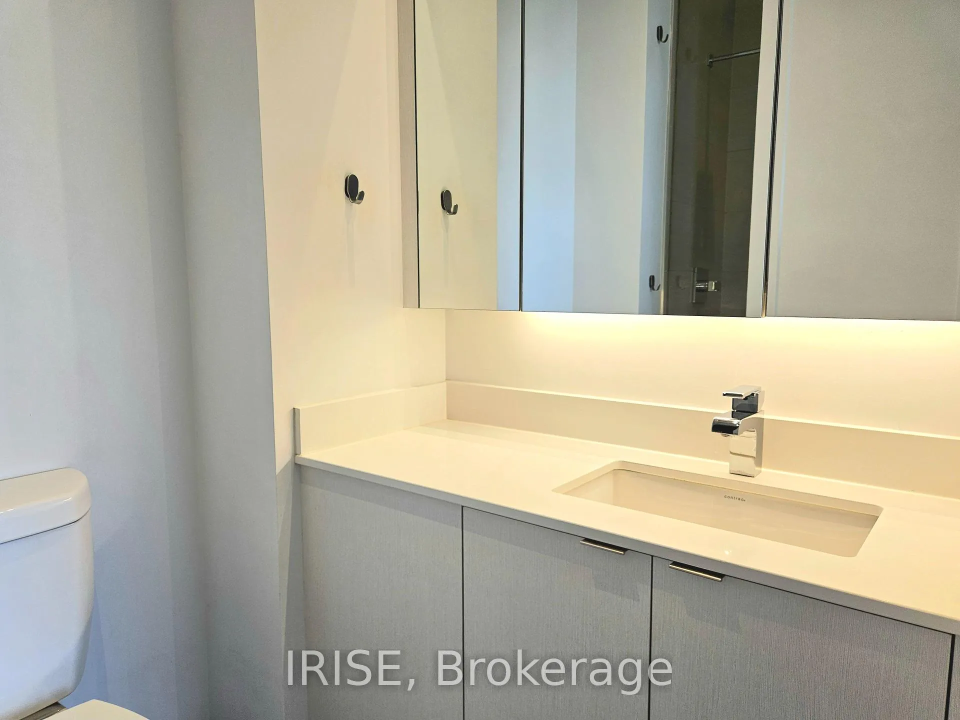 Photo 14 of Unit 218, 1 Edgewater Drive, Toronto, Waterfront Communities — HOMEH