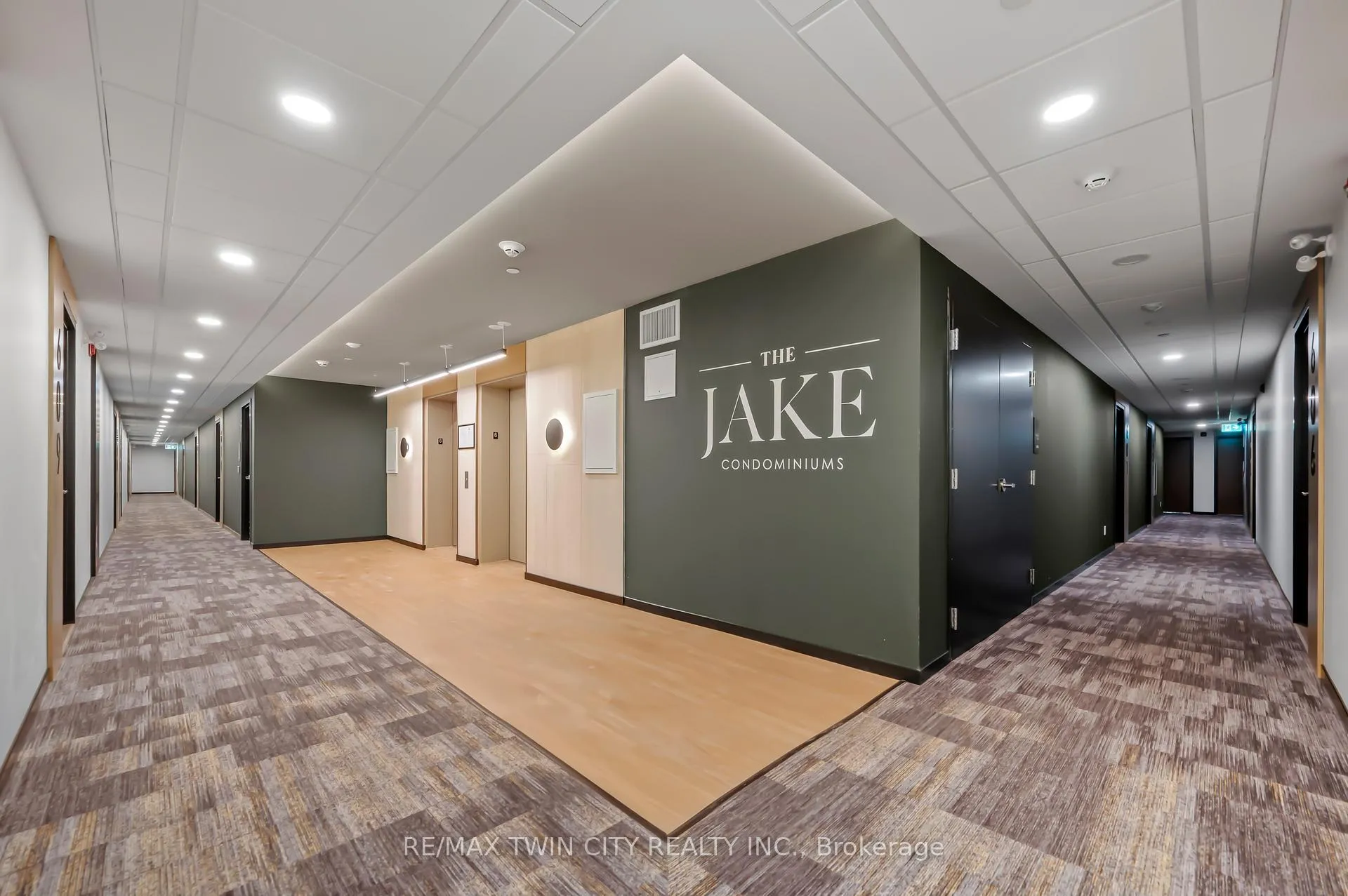 Photo 11 of Unit 614, 101 Golden Eagle Road, Waterloo — HOMEH