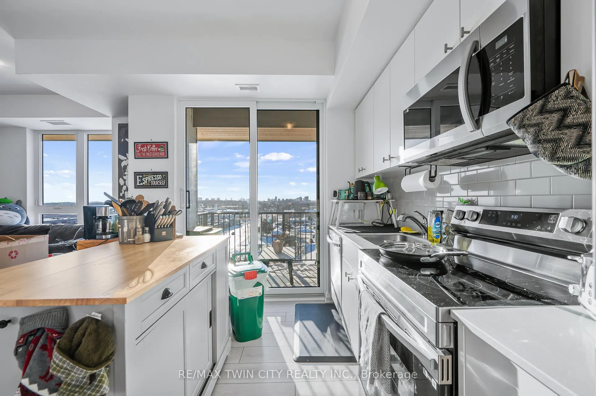 Photo 16 of Unit 614, 101 Golden Eagle Road, Waterloo — HOMEH