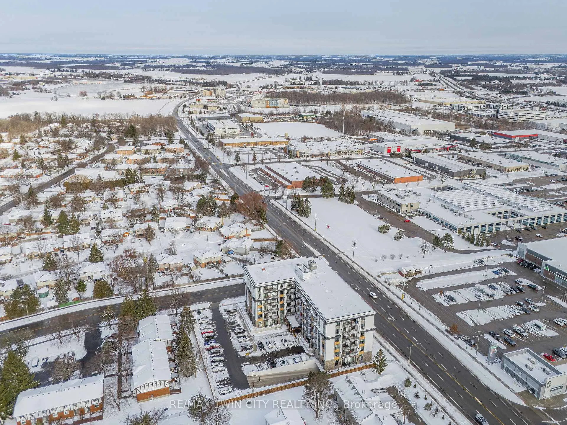 Photo 37 of Unit 614, 101 Golden Eagle Road, Waterloo — HOMEH