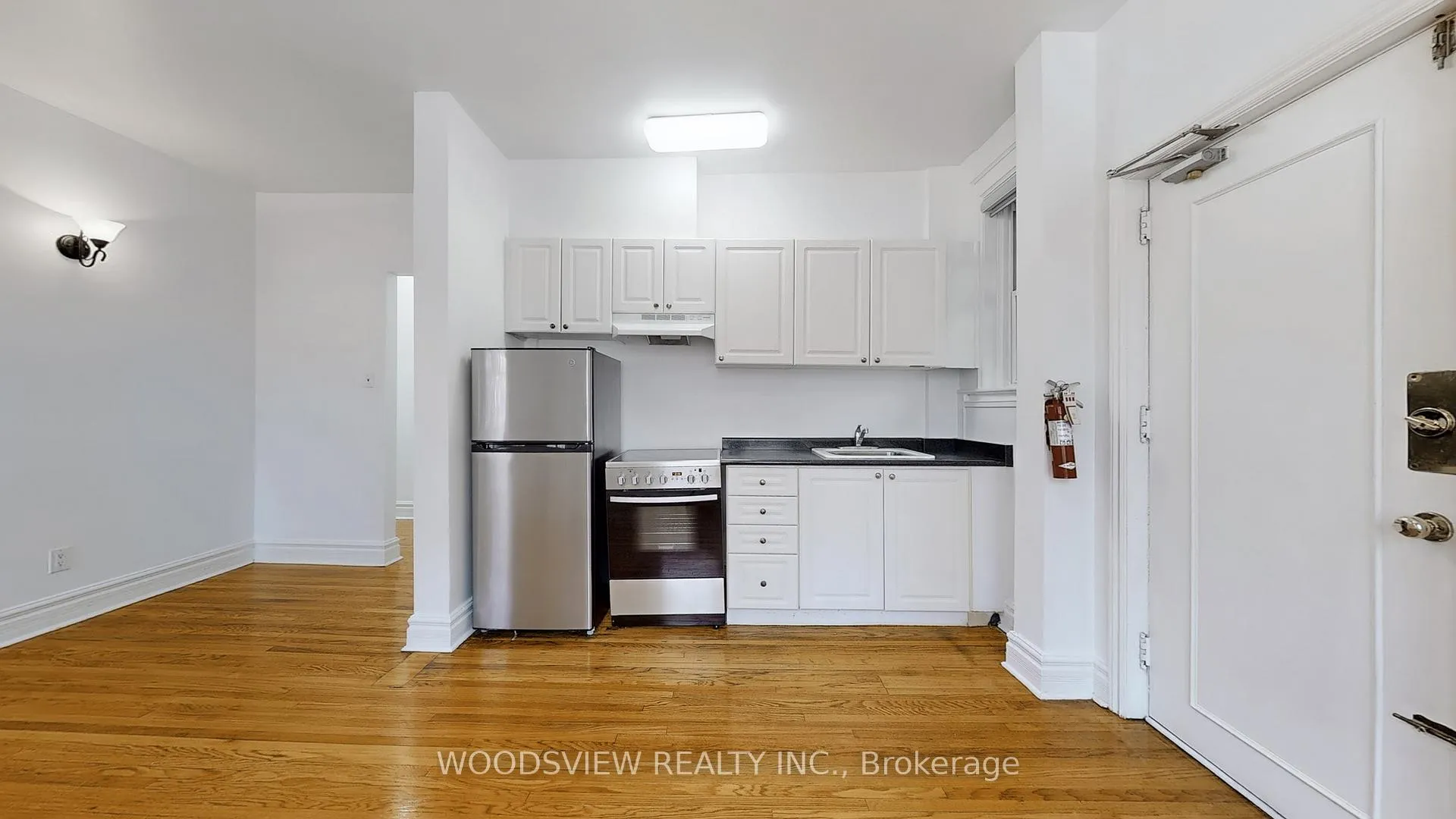 Photo 2 of Unit 11, 135 Earl Place, Toronto, North St. James Town — HOMEH