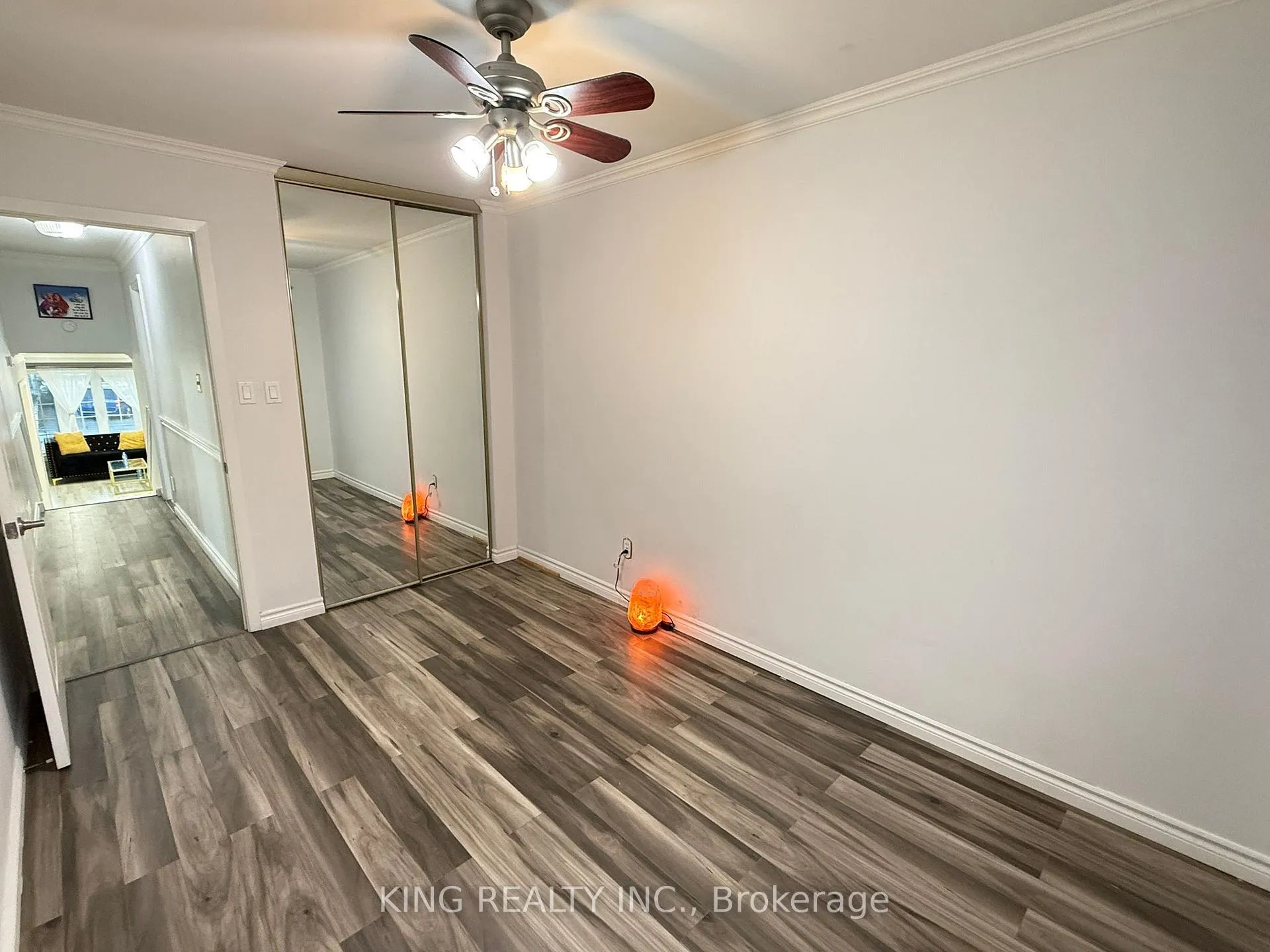 Photo 7 of 21 Greenwood Crescent, Brampton, Northgate — HOMEH