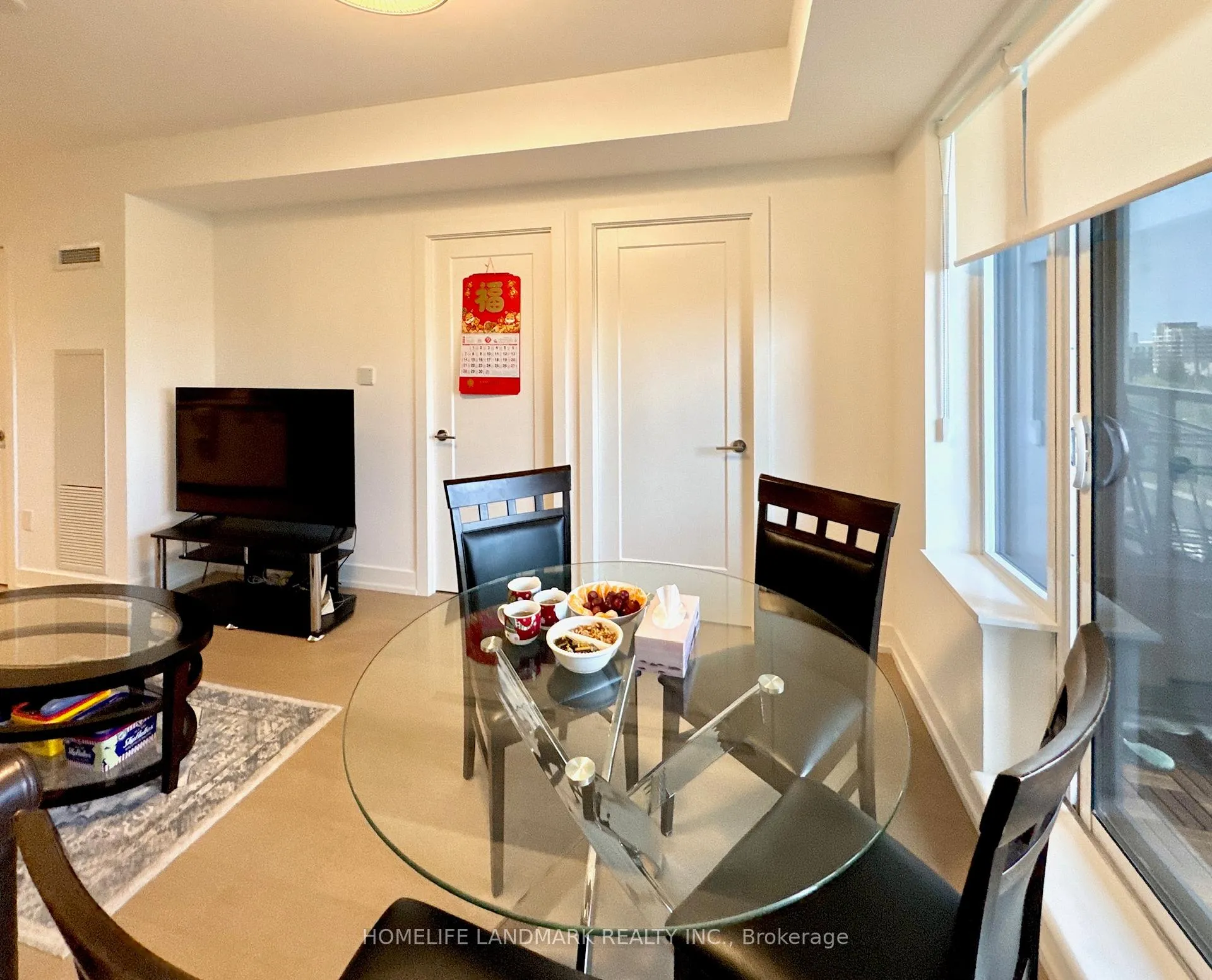 Photo 6 of Unit 921, 8 Cedarland Drive, Markham, Unionville — HOMEH
