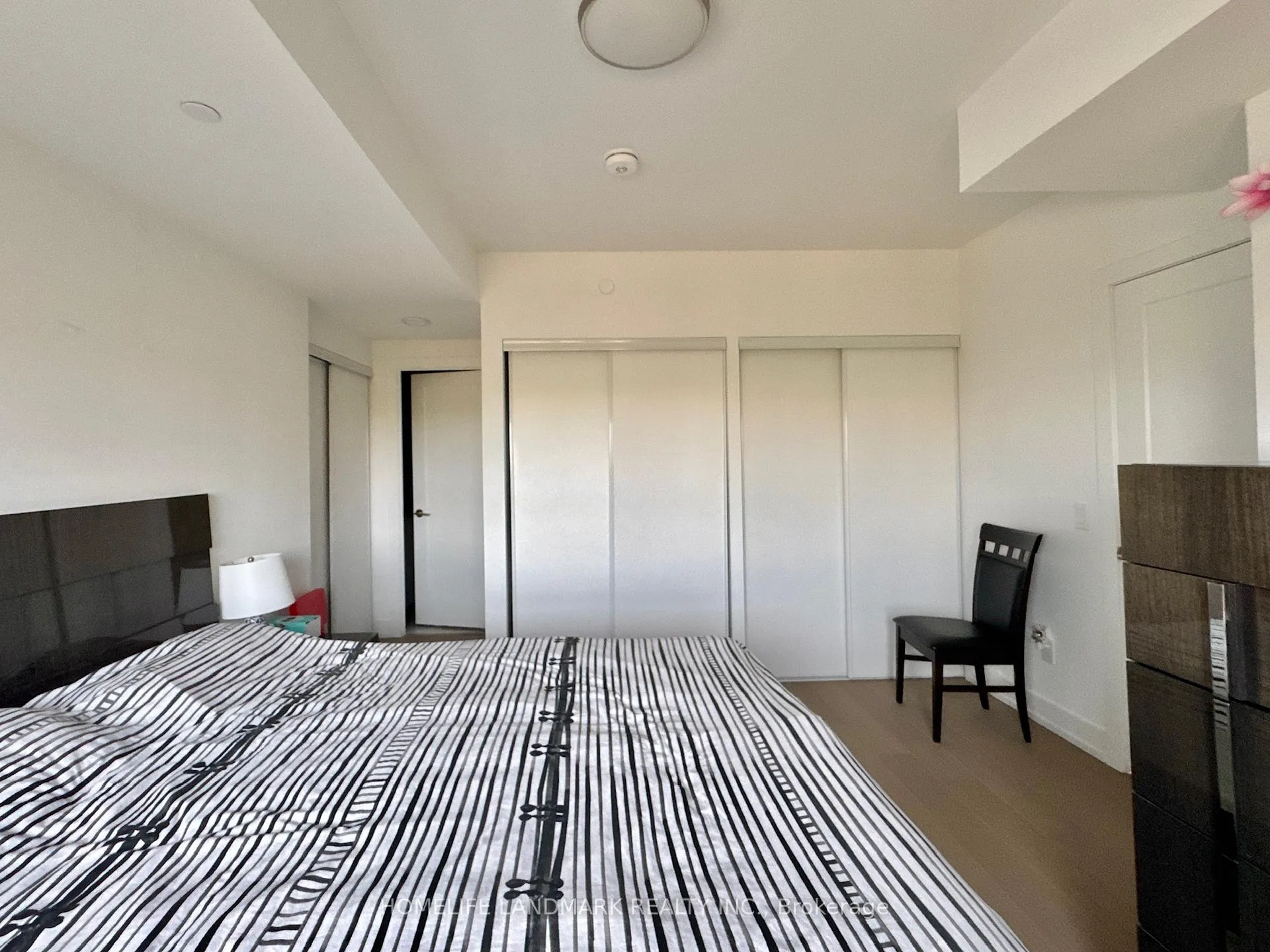 Photo 15 of Unit 921, 8 Cedarland Drive, Markham, Unionville — HOMEH