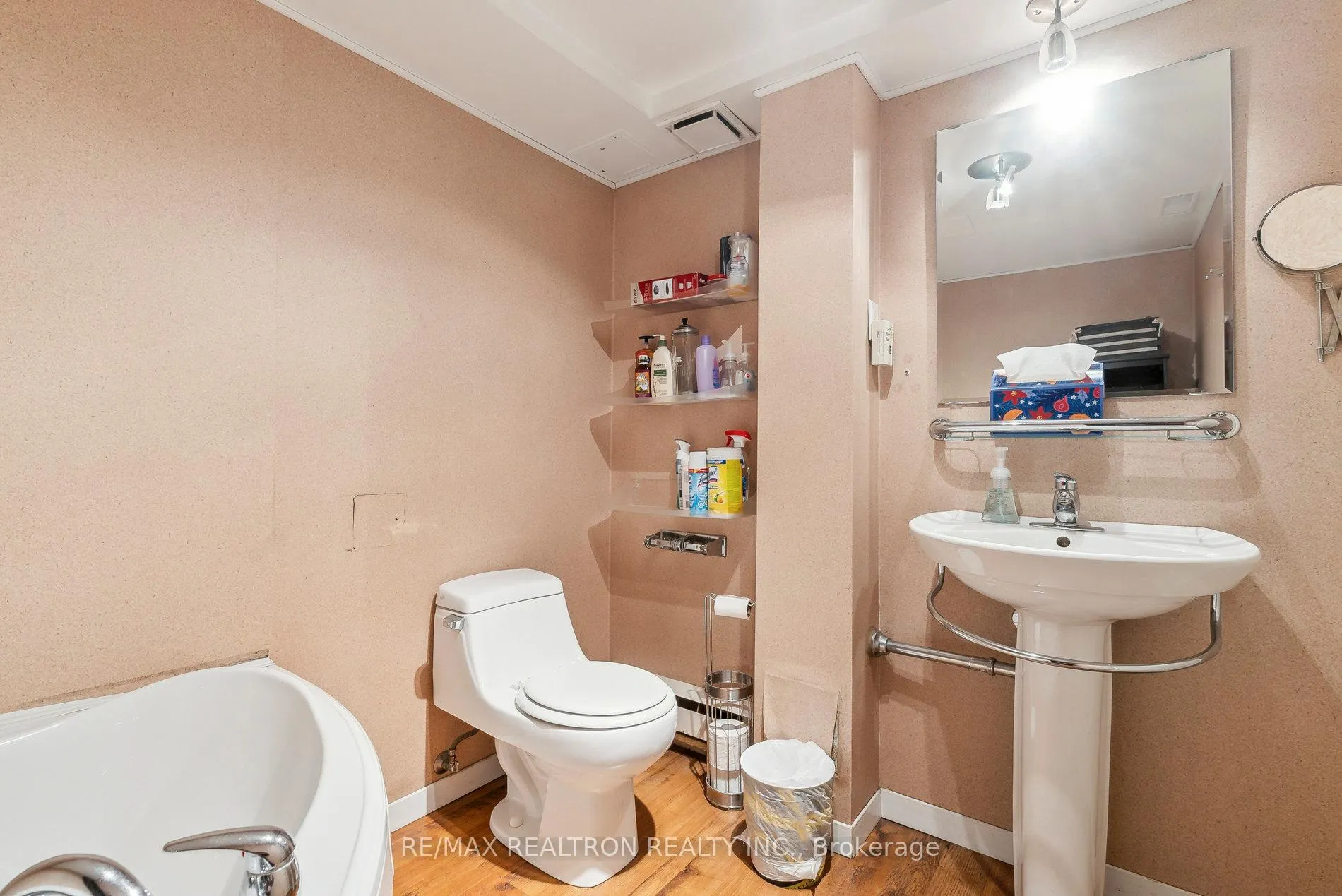 Photo 27 of 29 Harris Way, Markham, Aileen-Willowbrook — HOMEH
