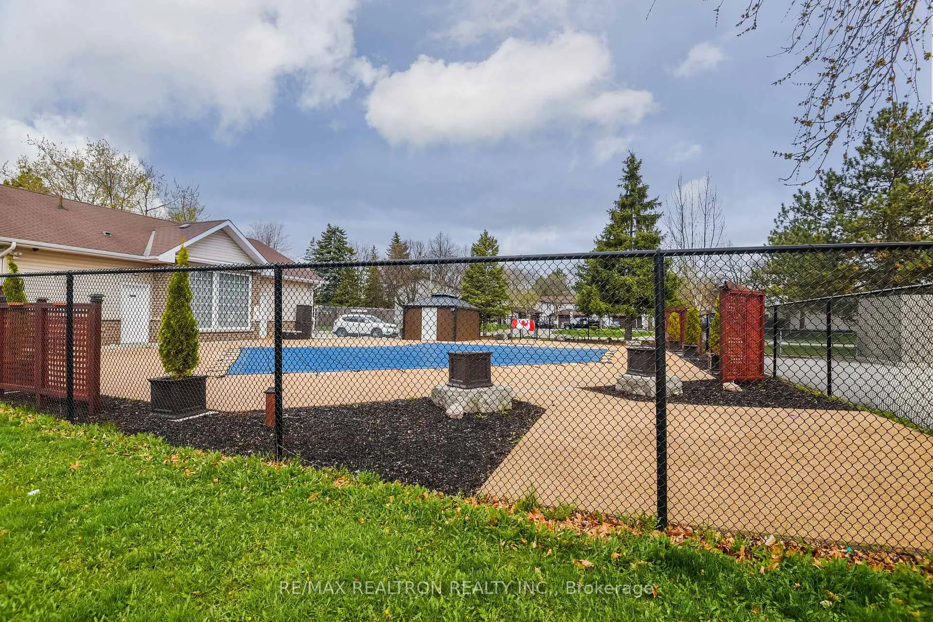 Photo 34 of 29 Harris Way, Markham, Aileen-Willowbrook — HOMEH