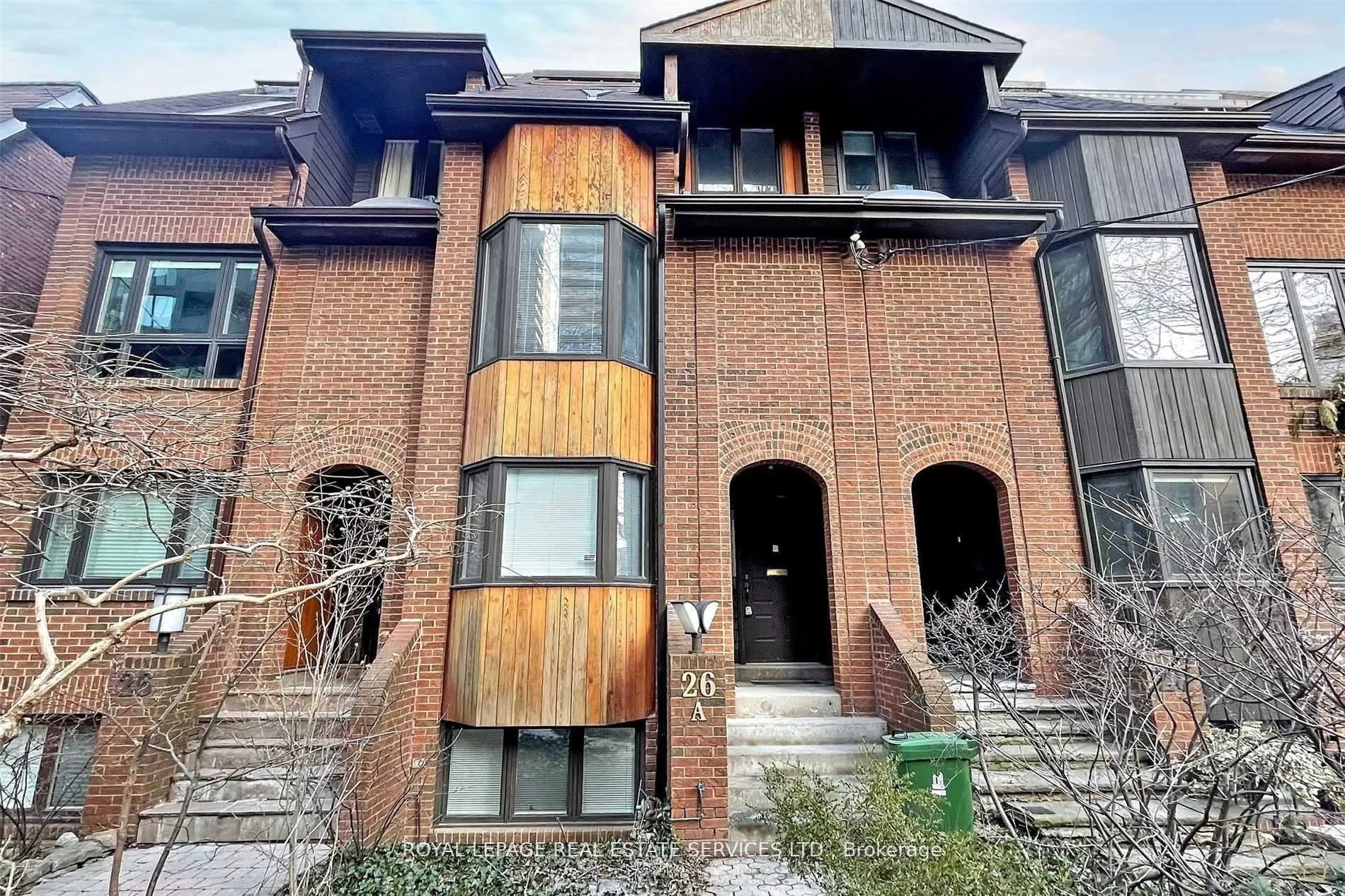 Photo 2 of 26A Dundonald Street, Toronto, Church-Yonge Corridor — HOMEH
