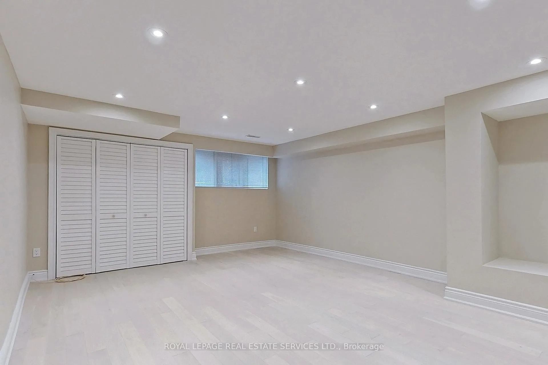 Photo 32 of 26A Dundonald Street, Toronto, Church-Yonge Corridor — HOMEH
