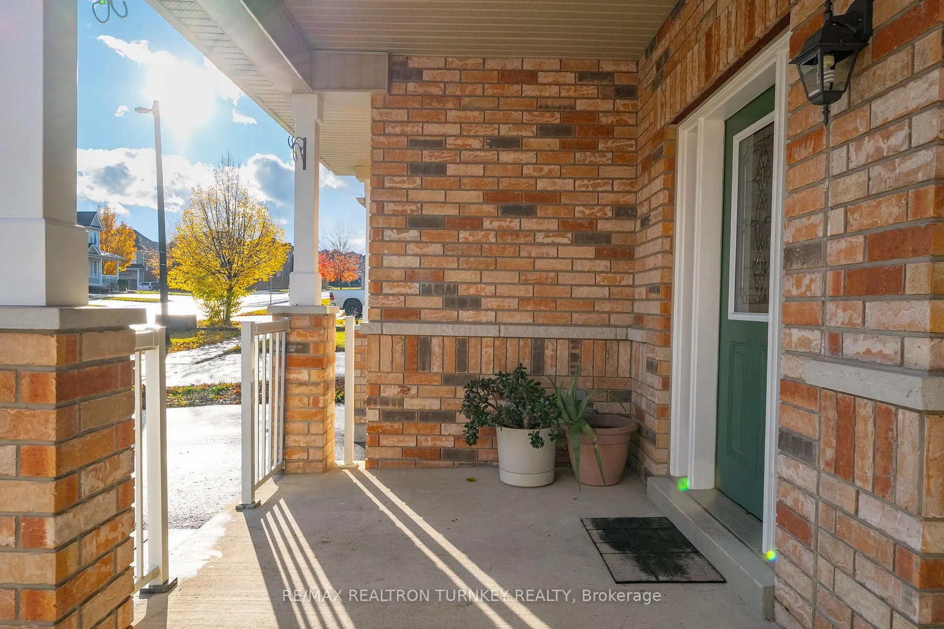 Photo 41 of 44 Joe Dales Drive, Georgina, Keswick South — HOMEH