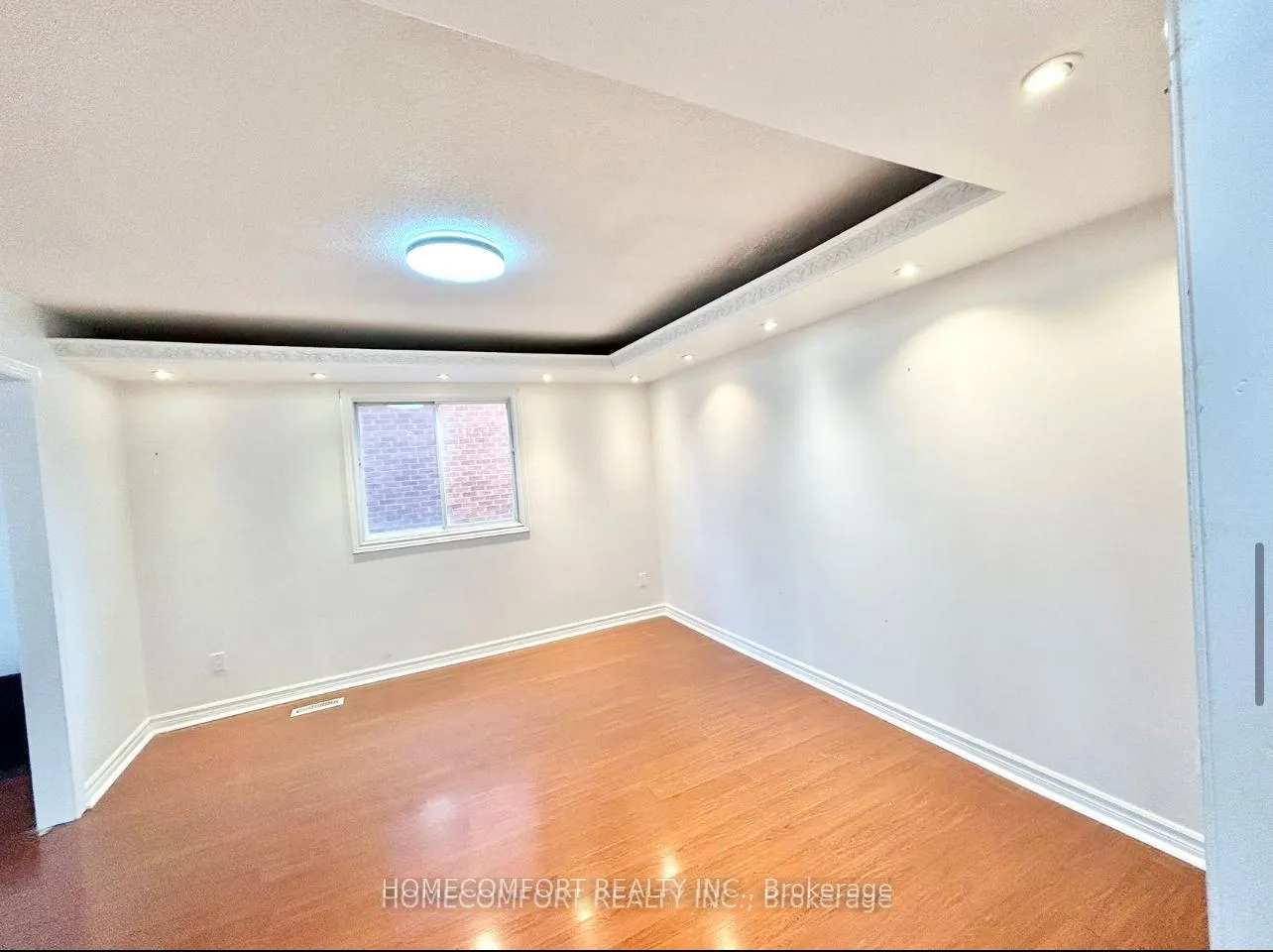 Photo 11 of Unit Upper, 28 Coppard Avenue, Markham, Middlefield — HOMEH