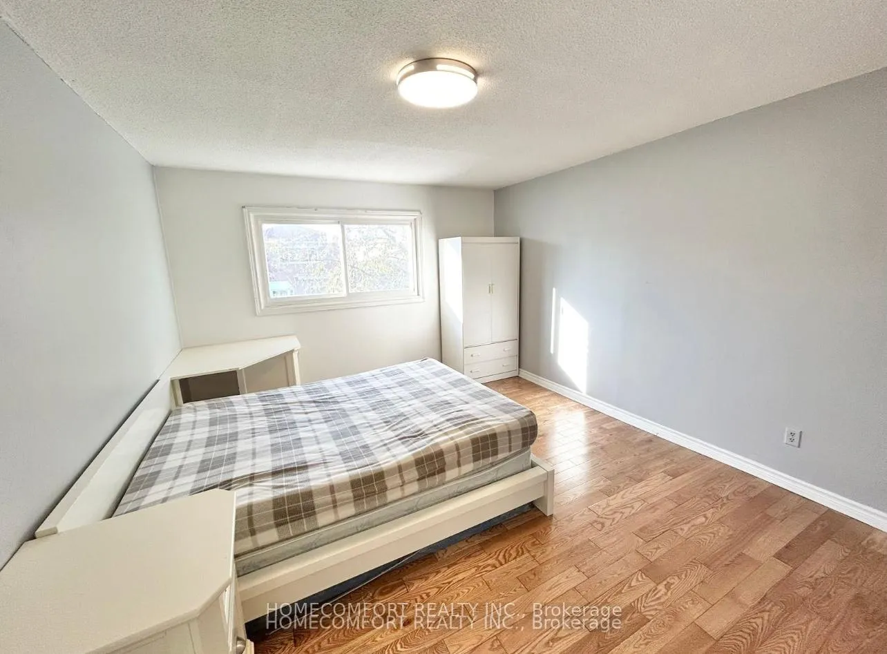 Photo 20 of Unit Upper, 28 Coppard Avenue, Markham, Middlefield — HOMEH