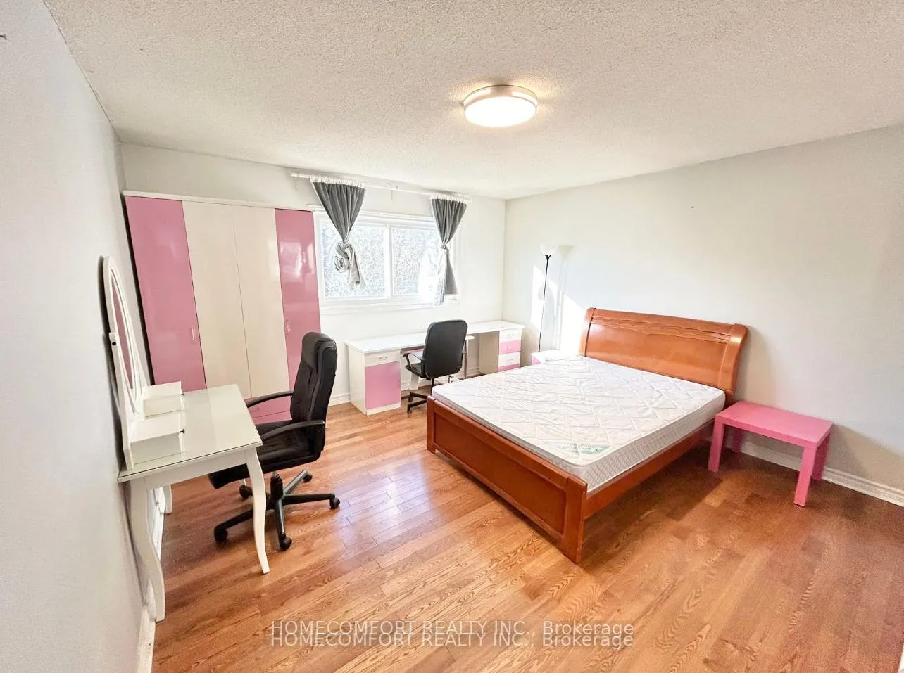 Photo 23 of Unit Upper, 28 Coppard Avenue, Markham, Middlefield — HOMEH