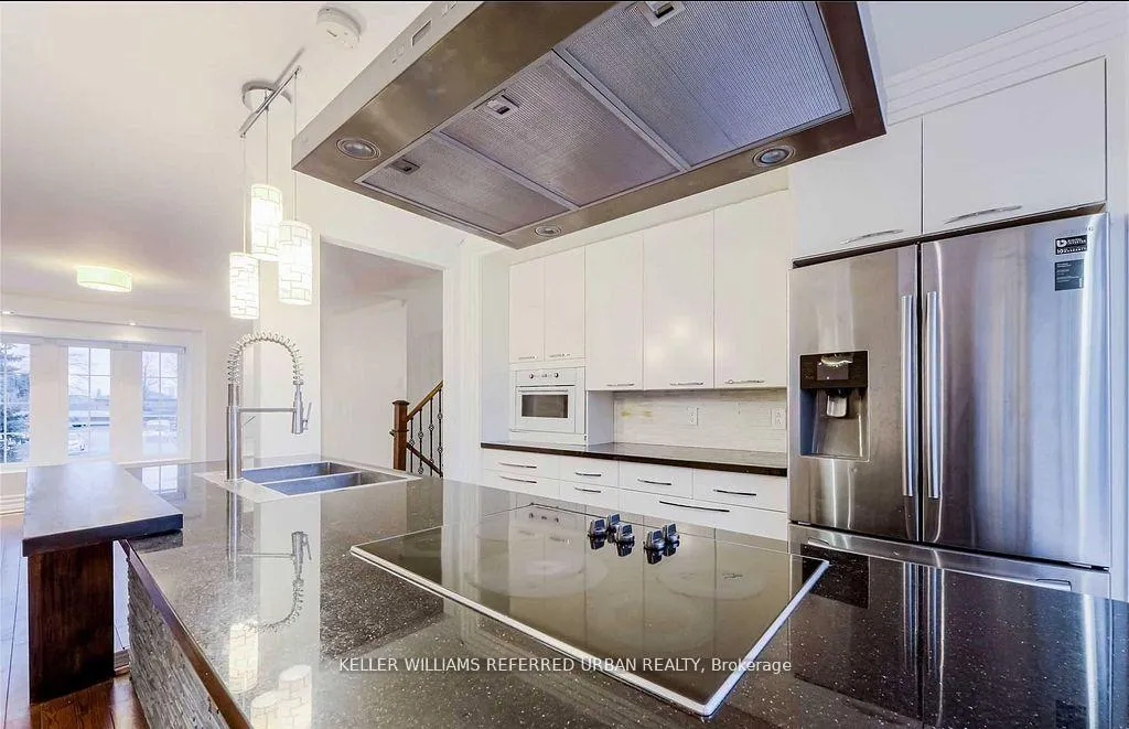 Photo 9 of 557 Cummer Avenue, North York, Bayview Woods-Steeles — HOMEH