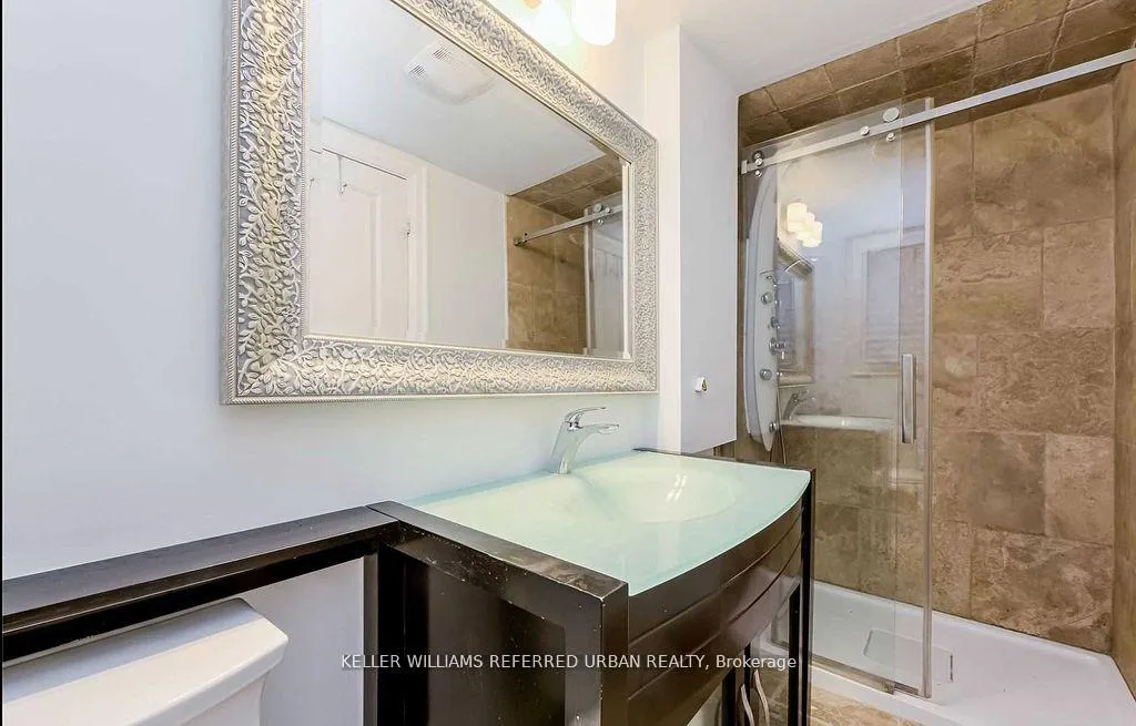 Photo 12 of 557 Cummer Avenue, North York, Bayview Woods-Steeles — HOMEH