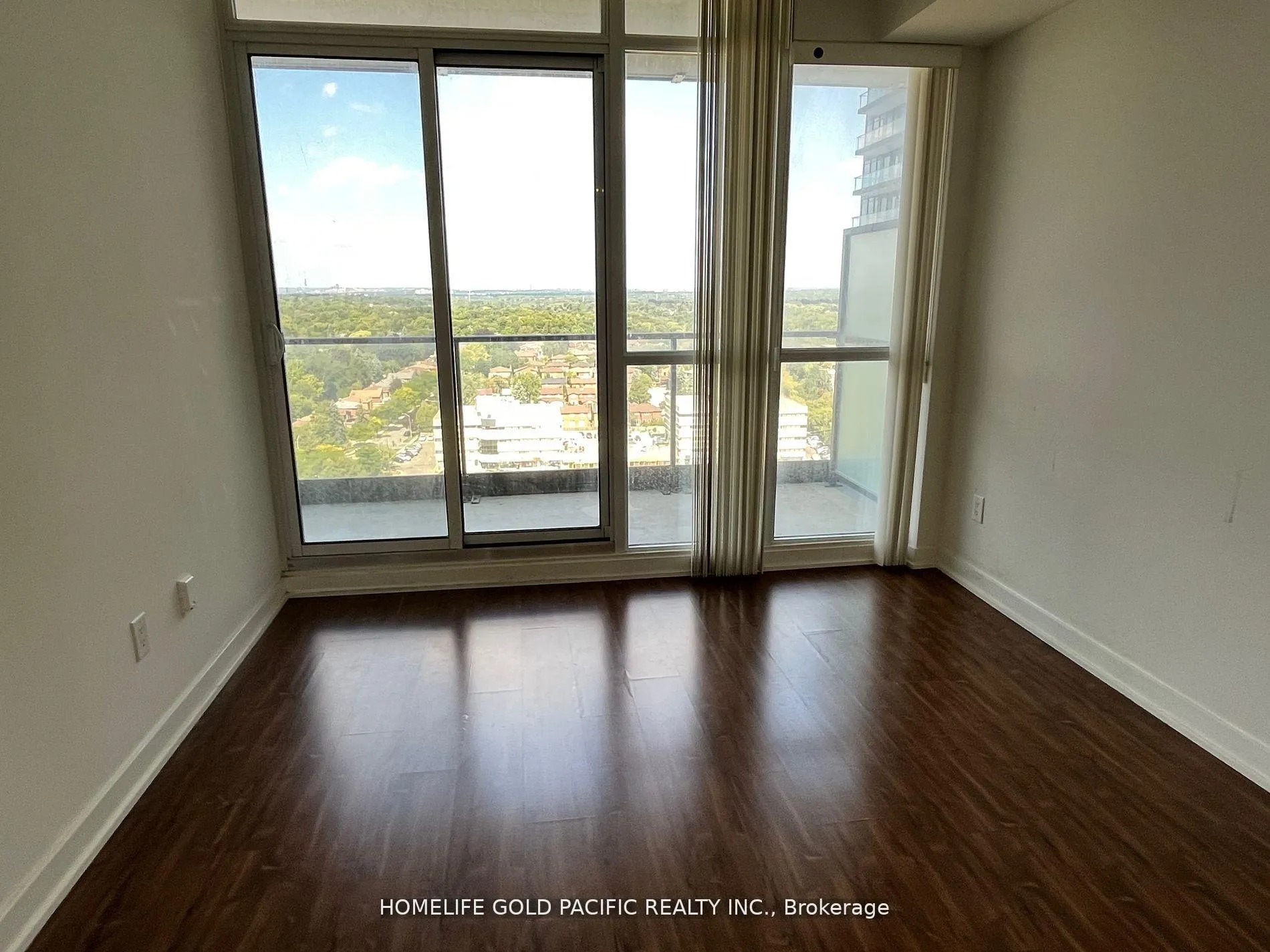 Photo 10 of Unit 2106, 29 Singer Court, North York, Bayview Village — HOMEH