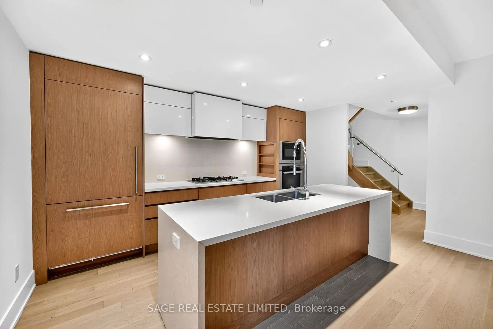 Photo 4 of Unit 105, 118 Merchants' Wharf, Toronto, Waterfront Communities — HOMEH
