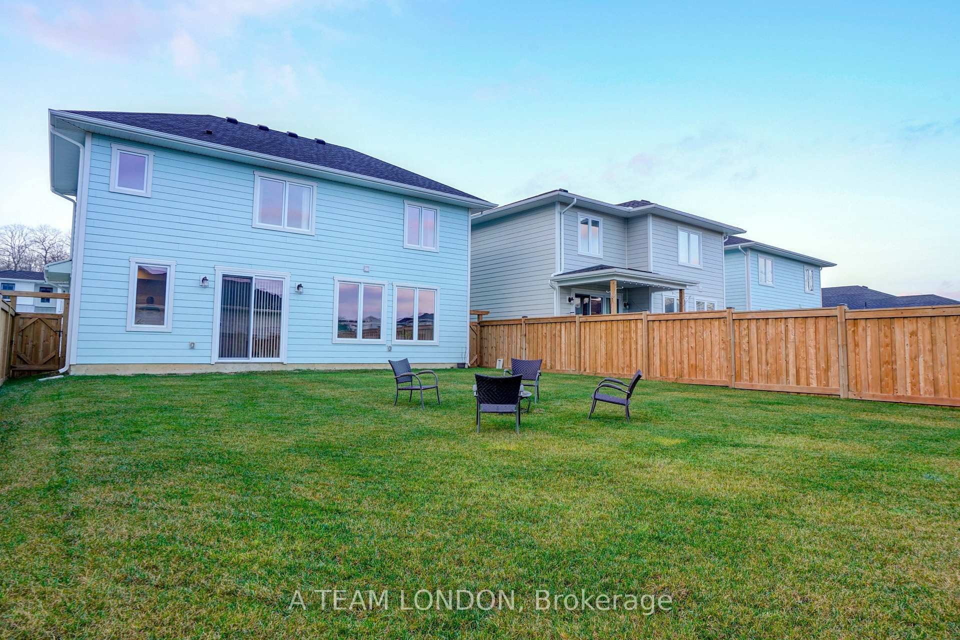 Photo 26 of 418 Breakwater Boulevard, Central Elgin, Rural Central Elgin — HOMEH