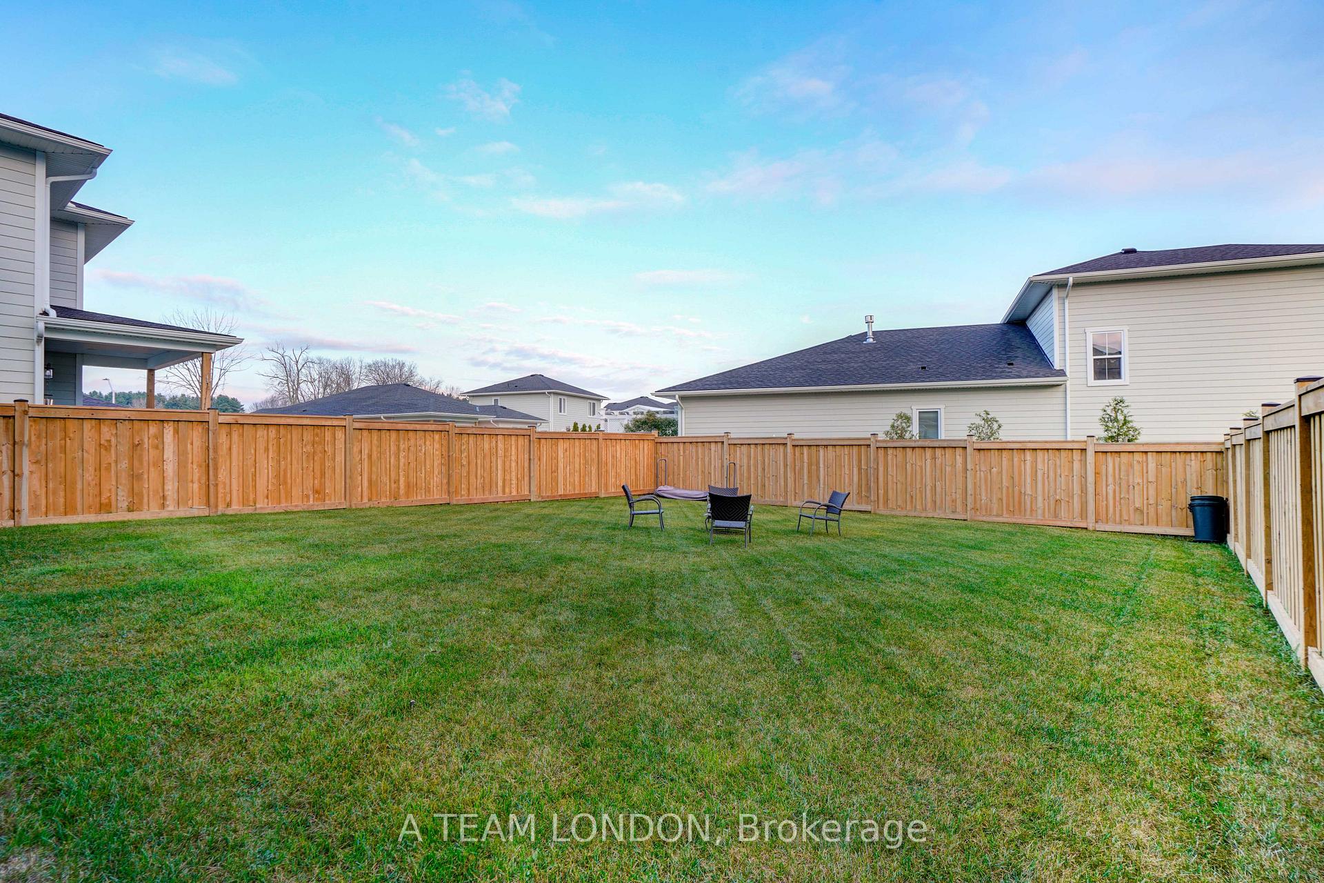 Photo 27 of 418 Breakwater Boulevard, Central Elgin, Rural Central Elgin — HOMEH