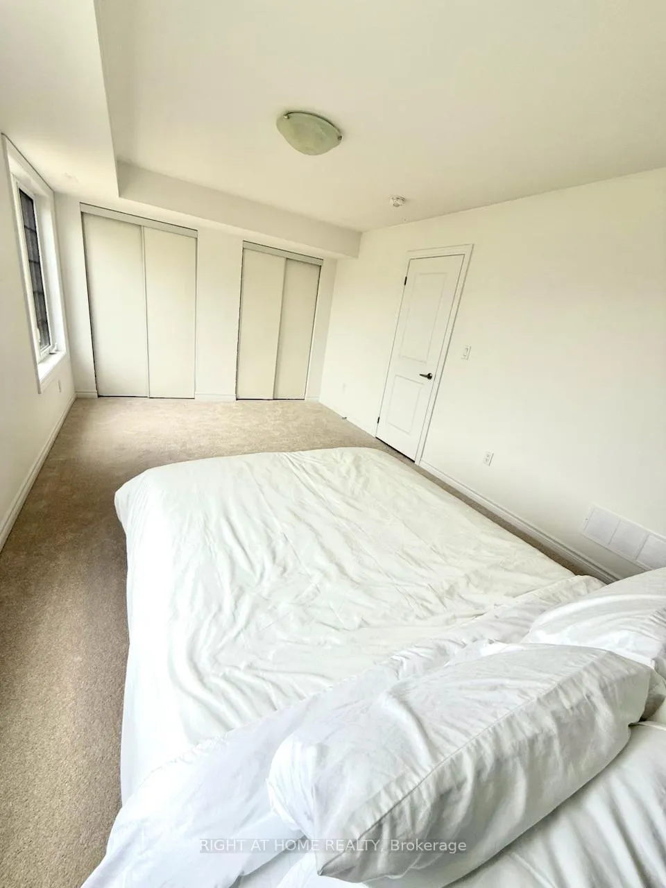 Photo 16 of Unit #2, 31 Pumpkin Corner Crescent, Barrie, Rural Barrie Southeast — HOMEH