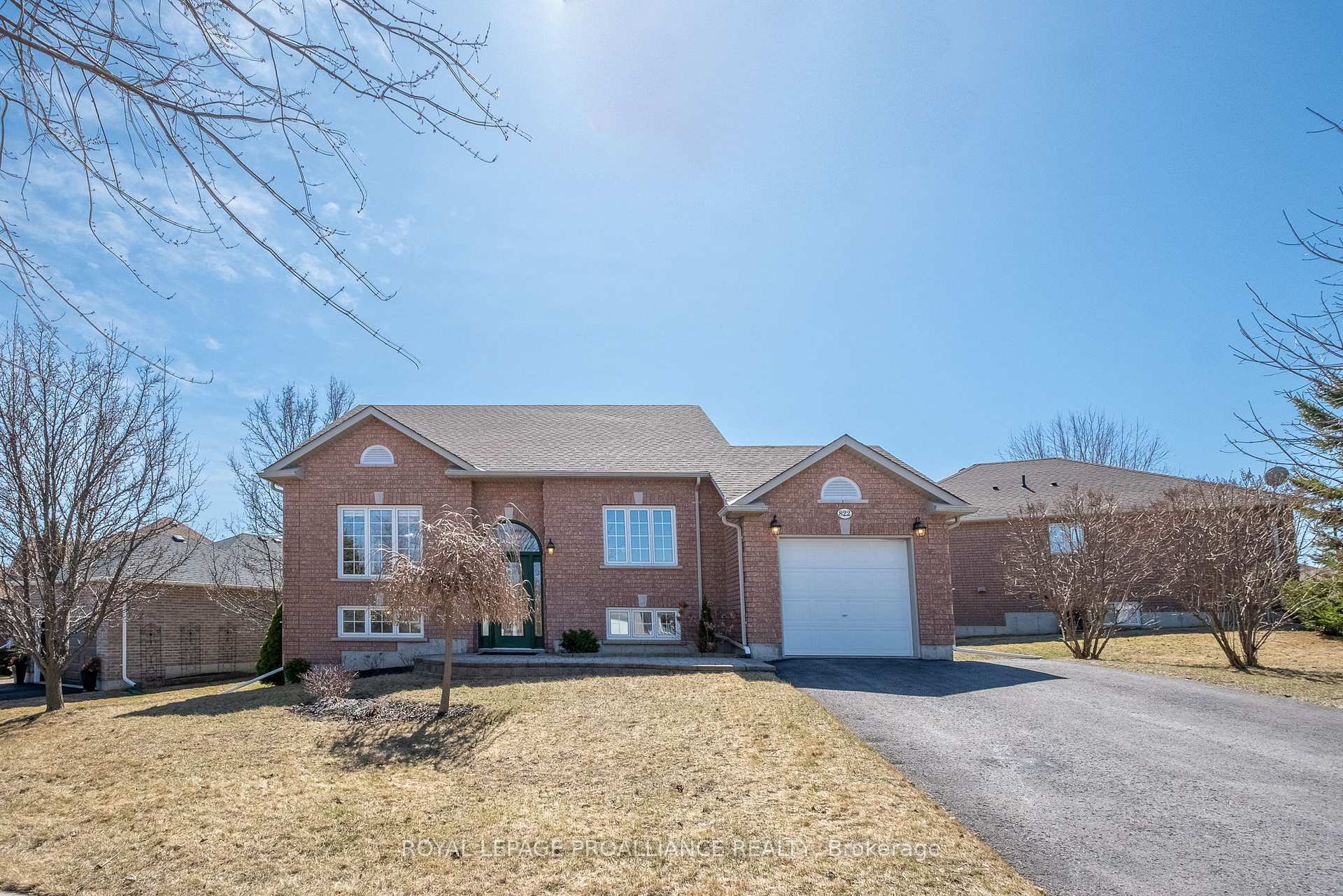 Photo 1 of 822 Munson Crescent, Cobourg — HOMEH