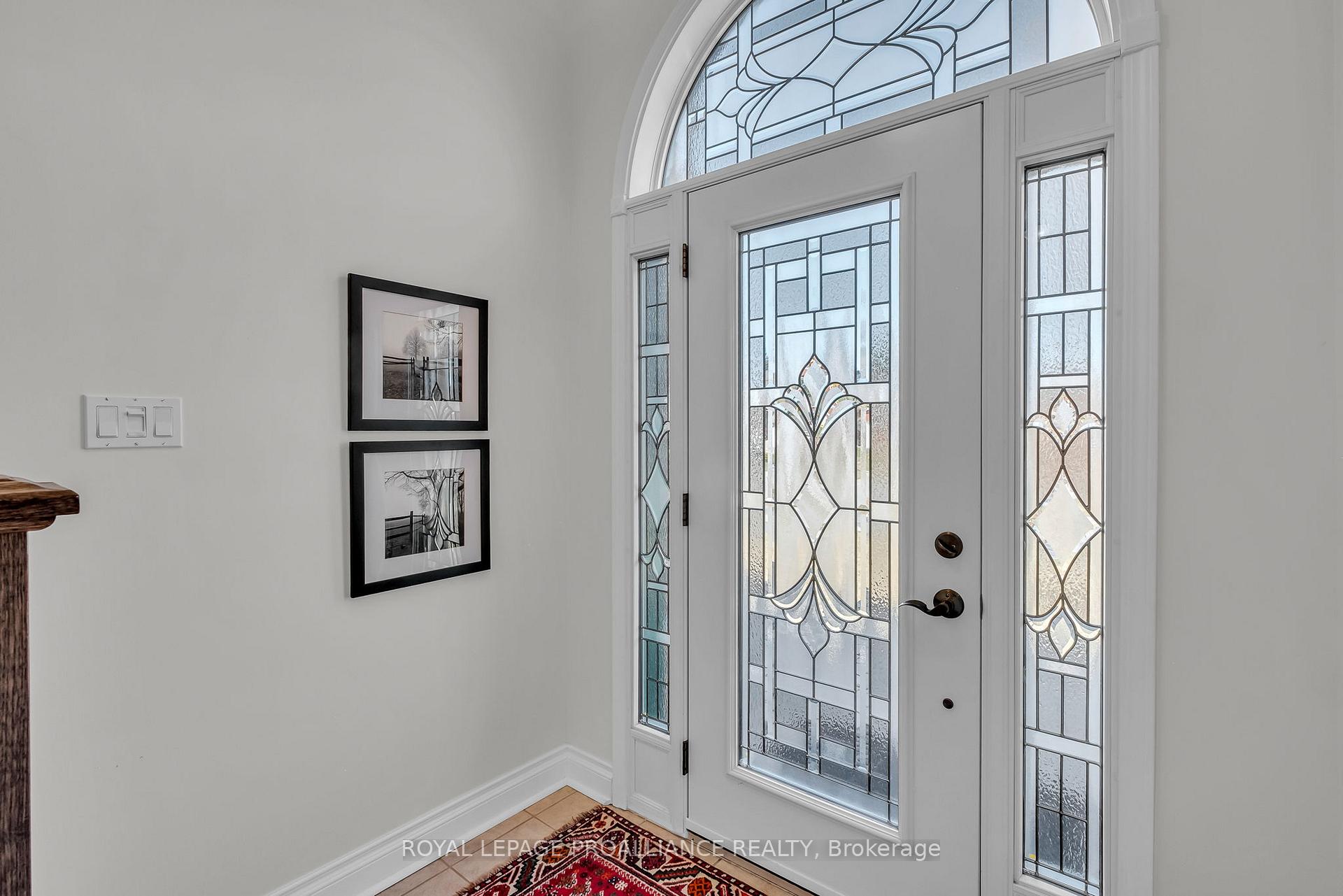 Photo 8 of 822 Munson Crescent, Cobourg — HOMEH