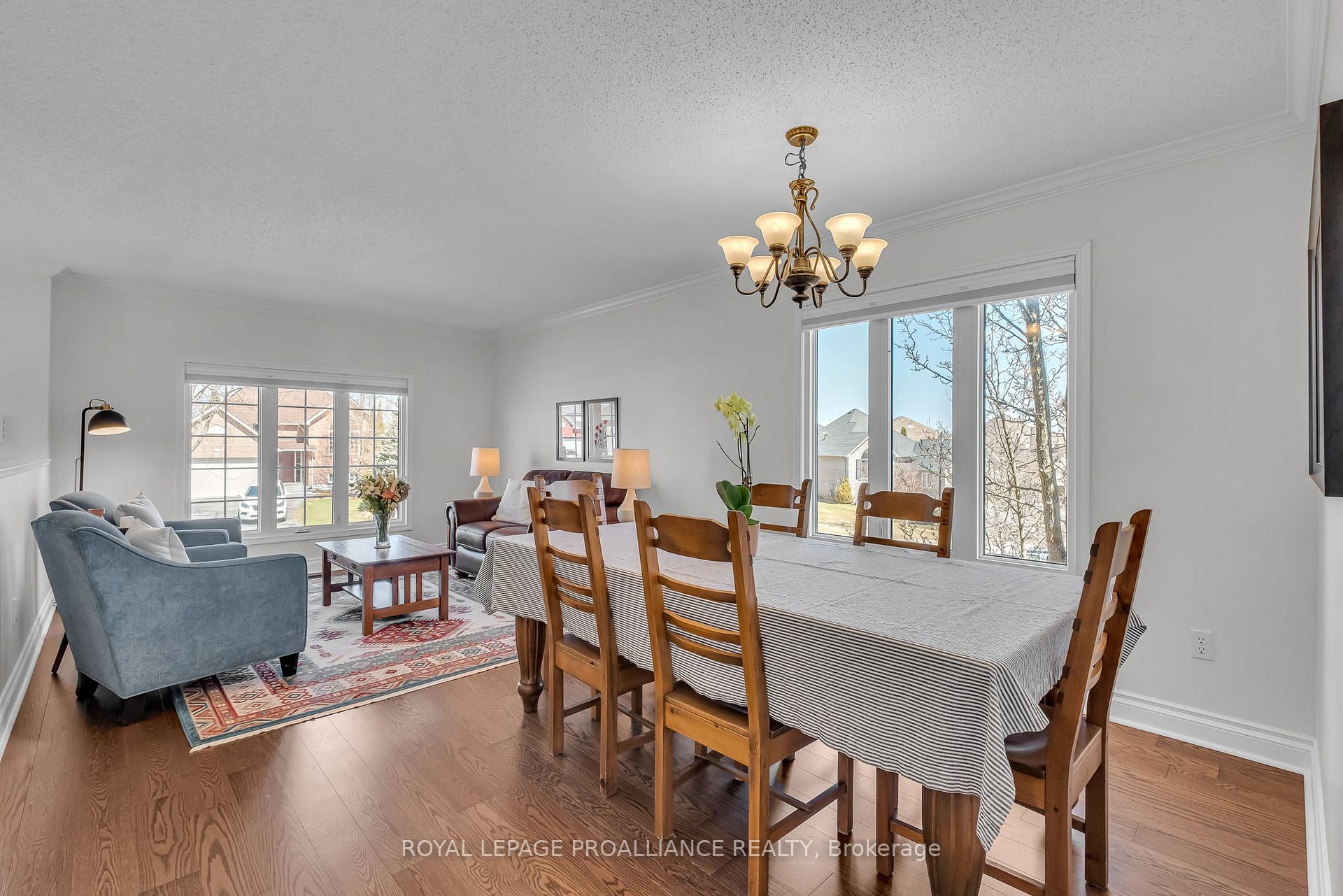 Photo 13 of 822 Munson Crescent, Cobourg — HOMEH
