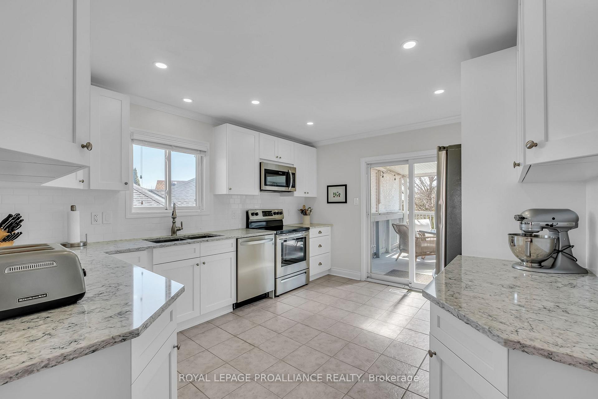 Photo 14 of 822 Munson Crescent, Cobourg — HOMEH