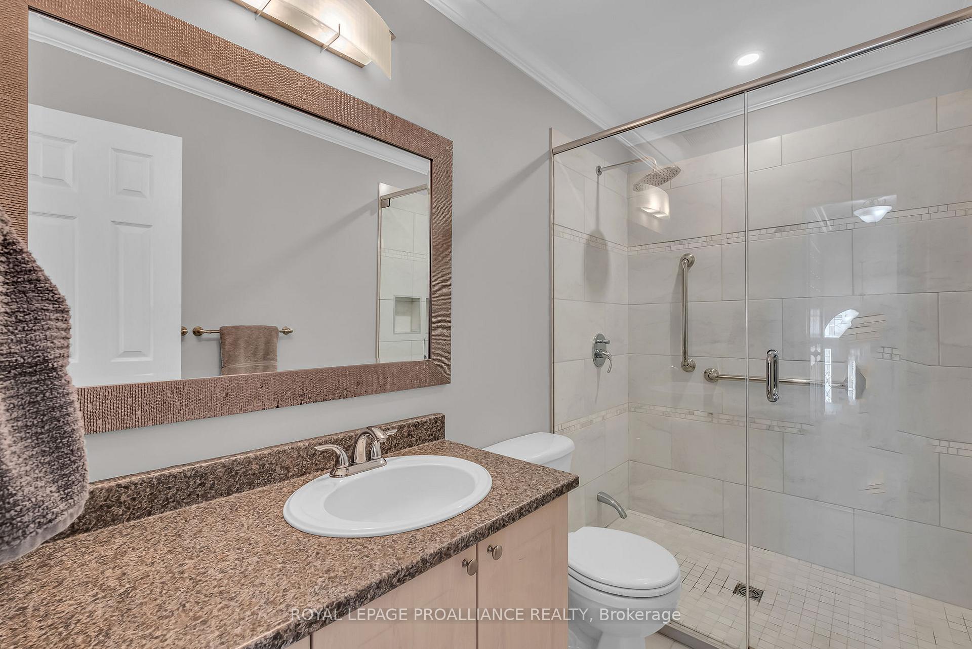Photo 18 of 822 Munson Crescent, Cobourg — HOMEH