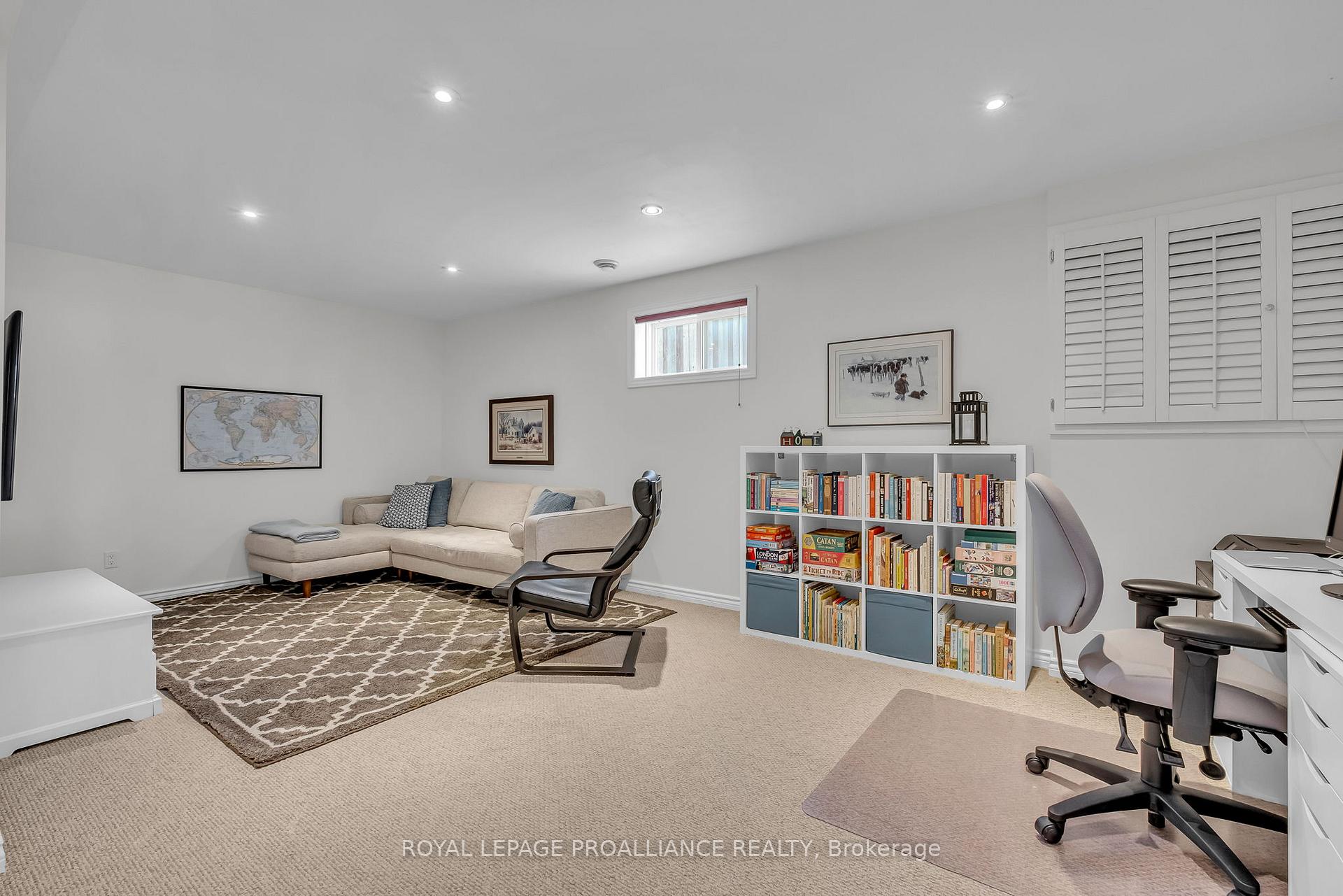 Photo 25 of 822 Munson Crescent, Cobourg — HOMEH