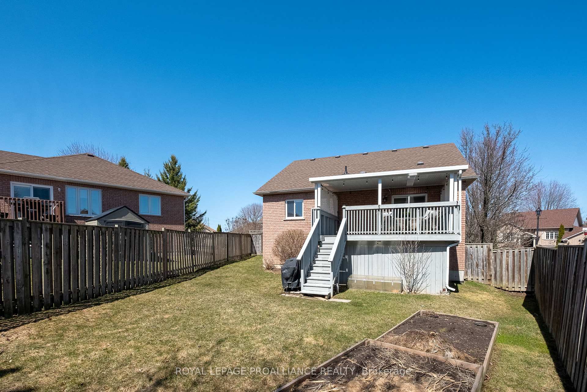 Photo 34 of 822 Munson Crescent, Cobourg — HOMEH