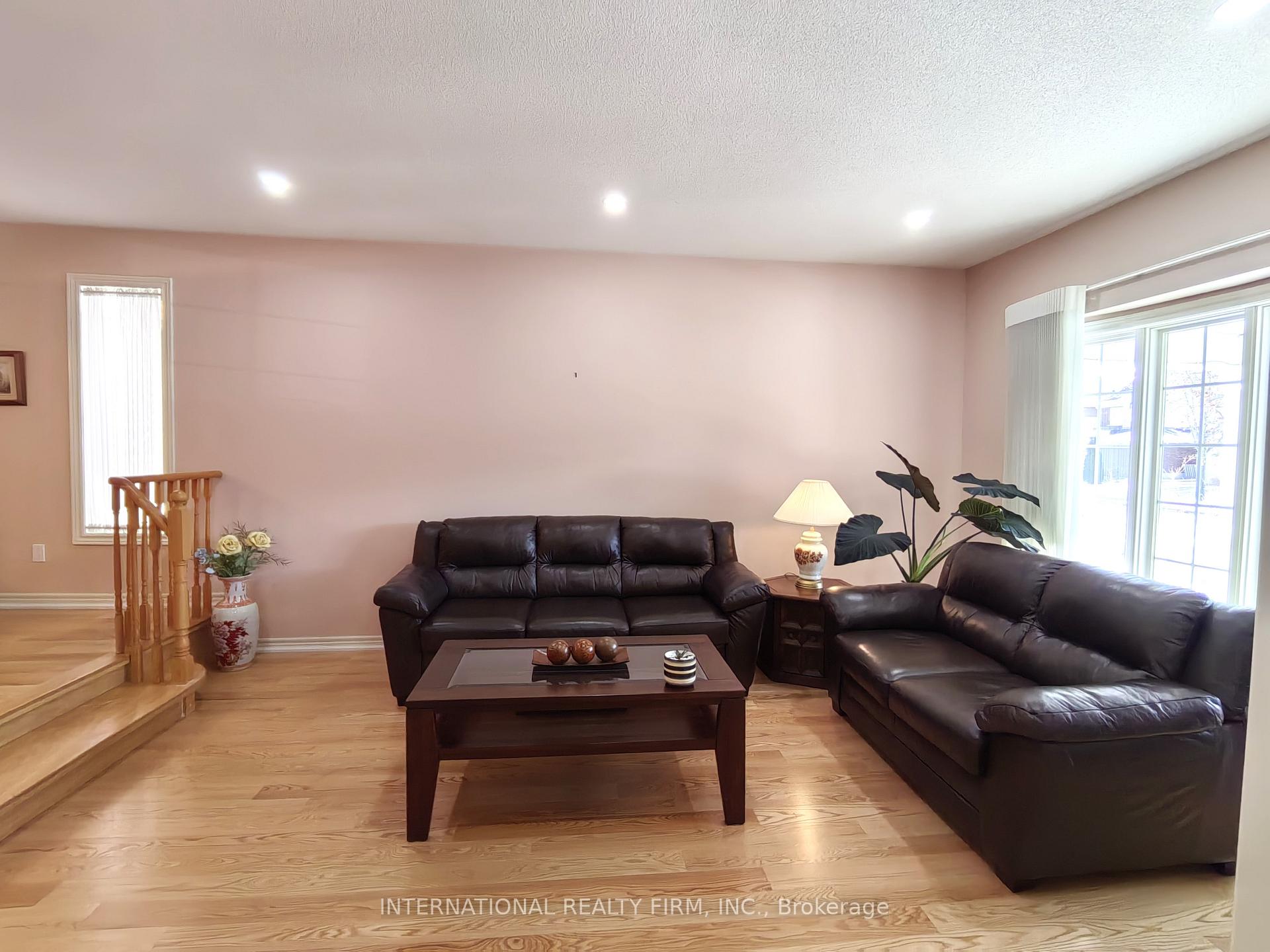 Photo 8 of 394 Delaney Drive, Ajax, Central West — HOMEH