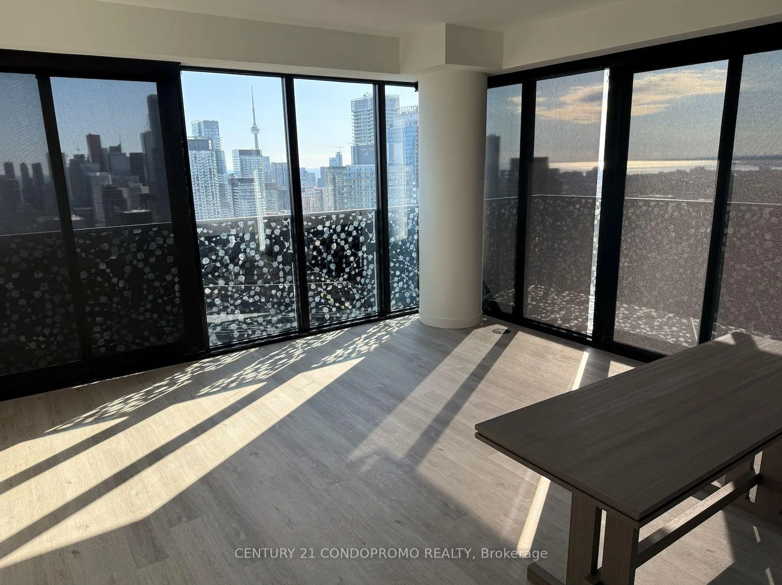 Photo 4 of Unit 4405, 55 Charles Street E, Toronto, Church-Yonge Corridor — HOMEH