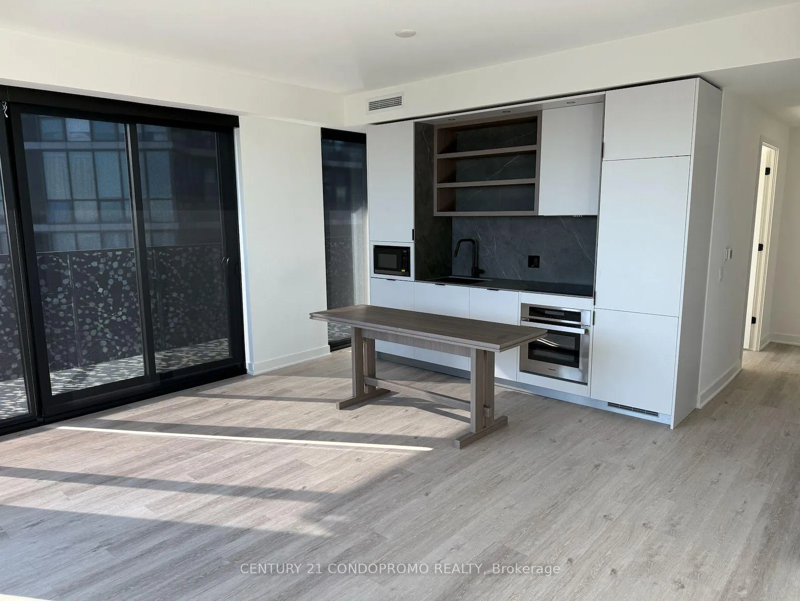 Photo 5 of Unit 4405, 55 Charles Street E, Toronto, Church-Yonge Corridor — HOMEH