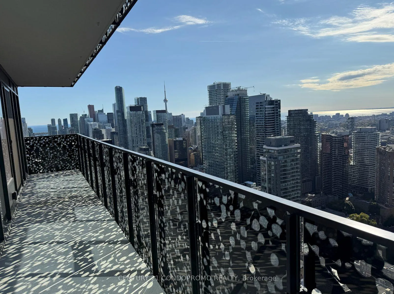 Photo 12 of Unit 4405, 55 Charles Street E, Toronto, Church-Yonge Corridor — HOMEH