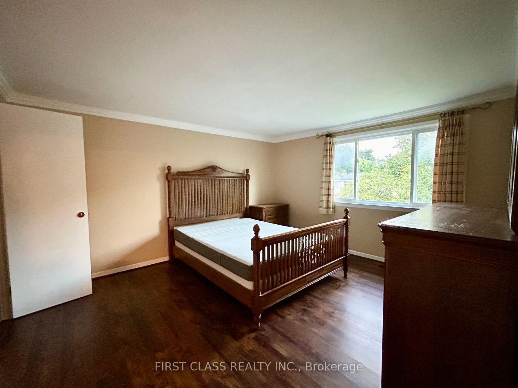 Photo 10 of 67 Cherrystone Drive, North York, Hillcrest Village — HOMEH