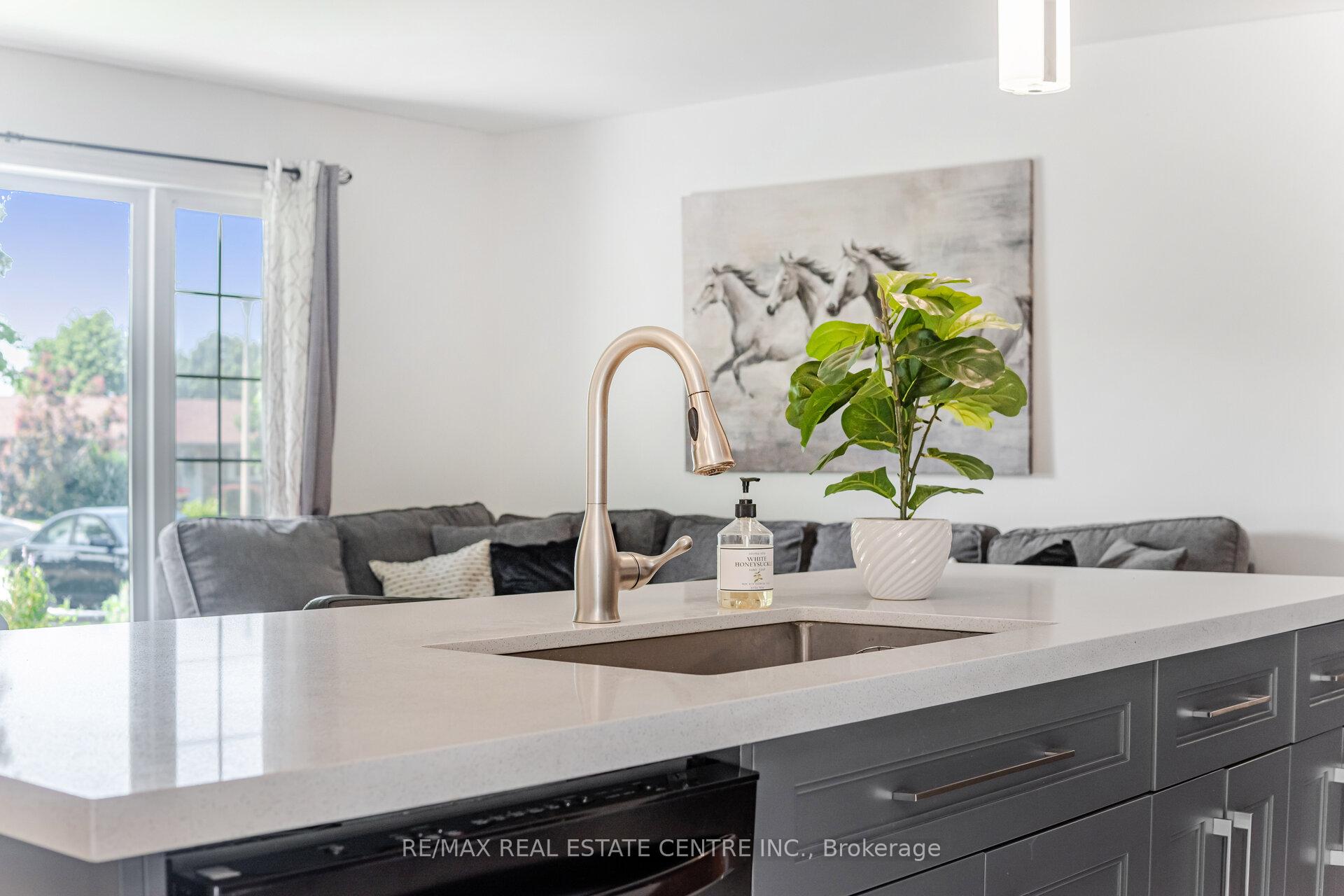 Photo 11 of 49 Mcclellan Road, Caledon, Alton — HOMEH