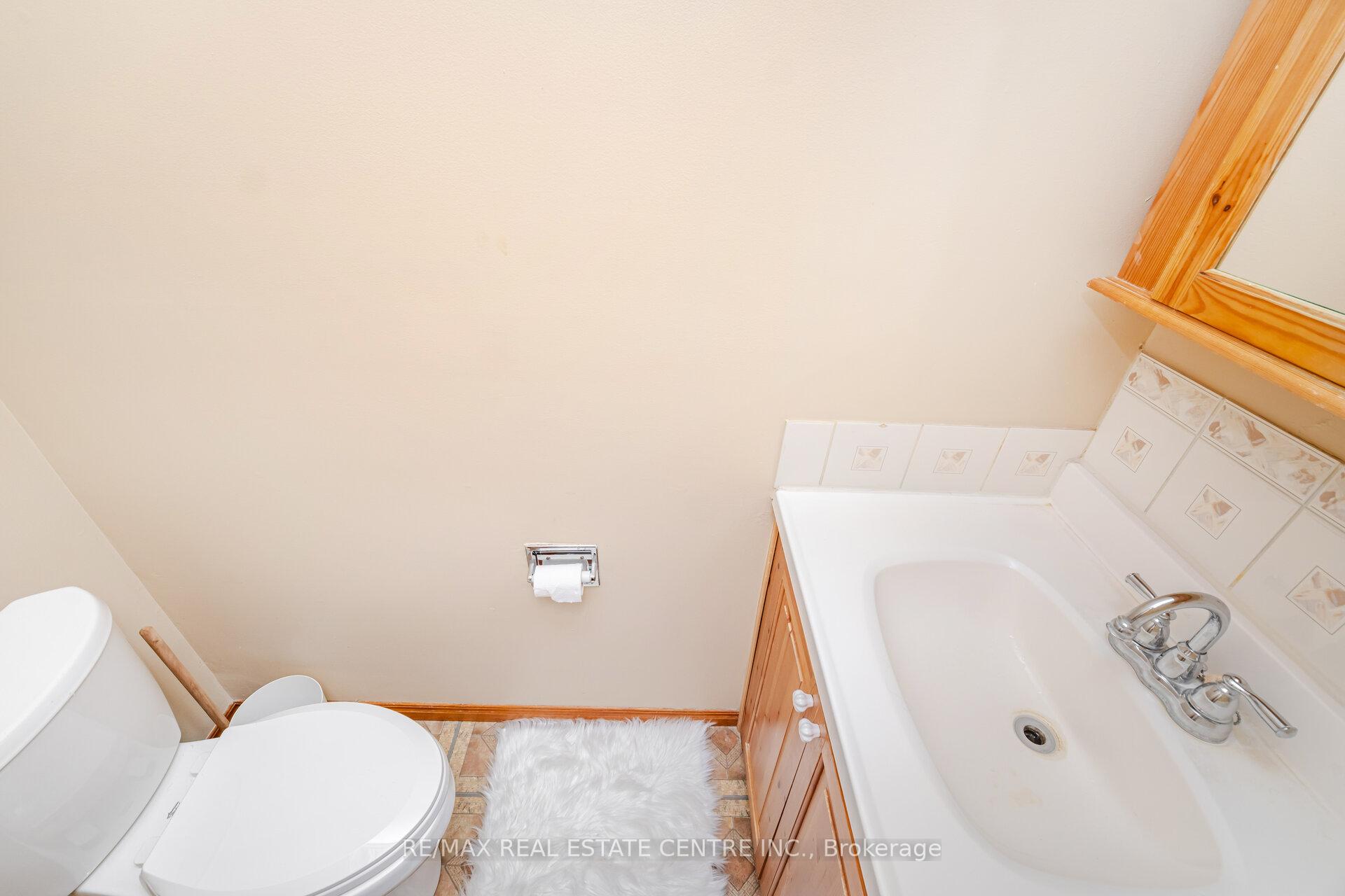 Photo 14 of 49 Mcclellan Road, Caledon, Alton — HOMEH