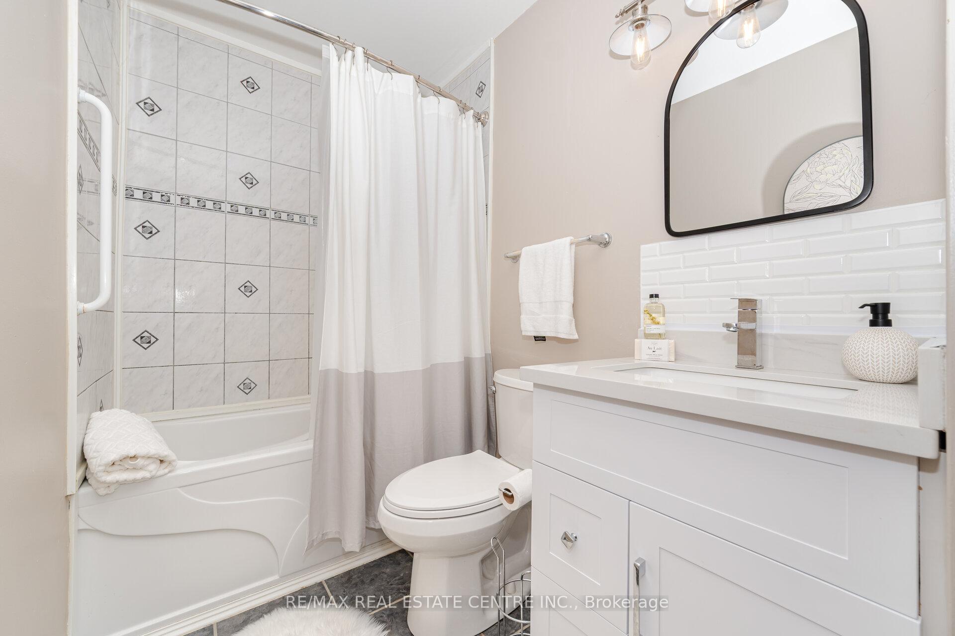 Photo 18 of 49 Mcclellan Road, Caledon, Alton — HOMEH