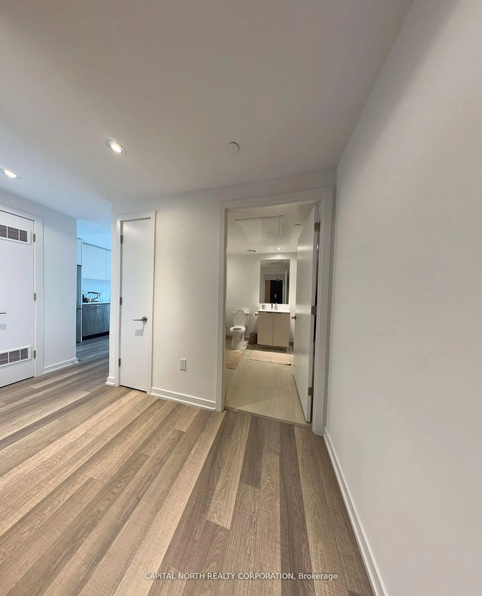 Photo 9 of Unit 1609, 48 Power Street, Toronto, Moss Park — HOMEH