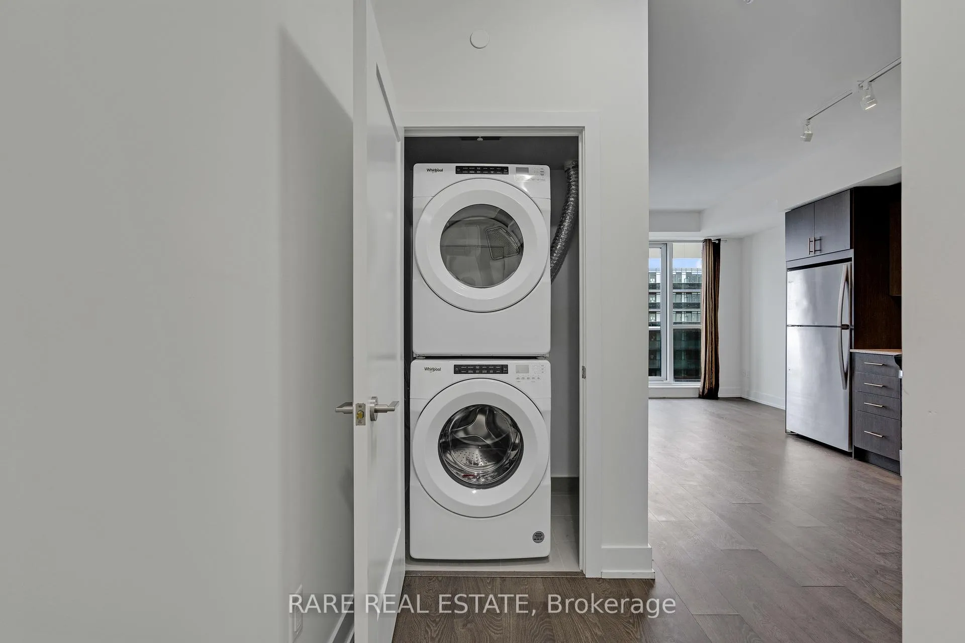 Photo 5 of Unit PH15, 2550 Simcoe Street, Oshawa, Windfields — HOMEH