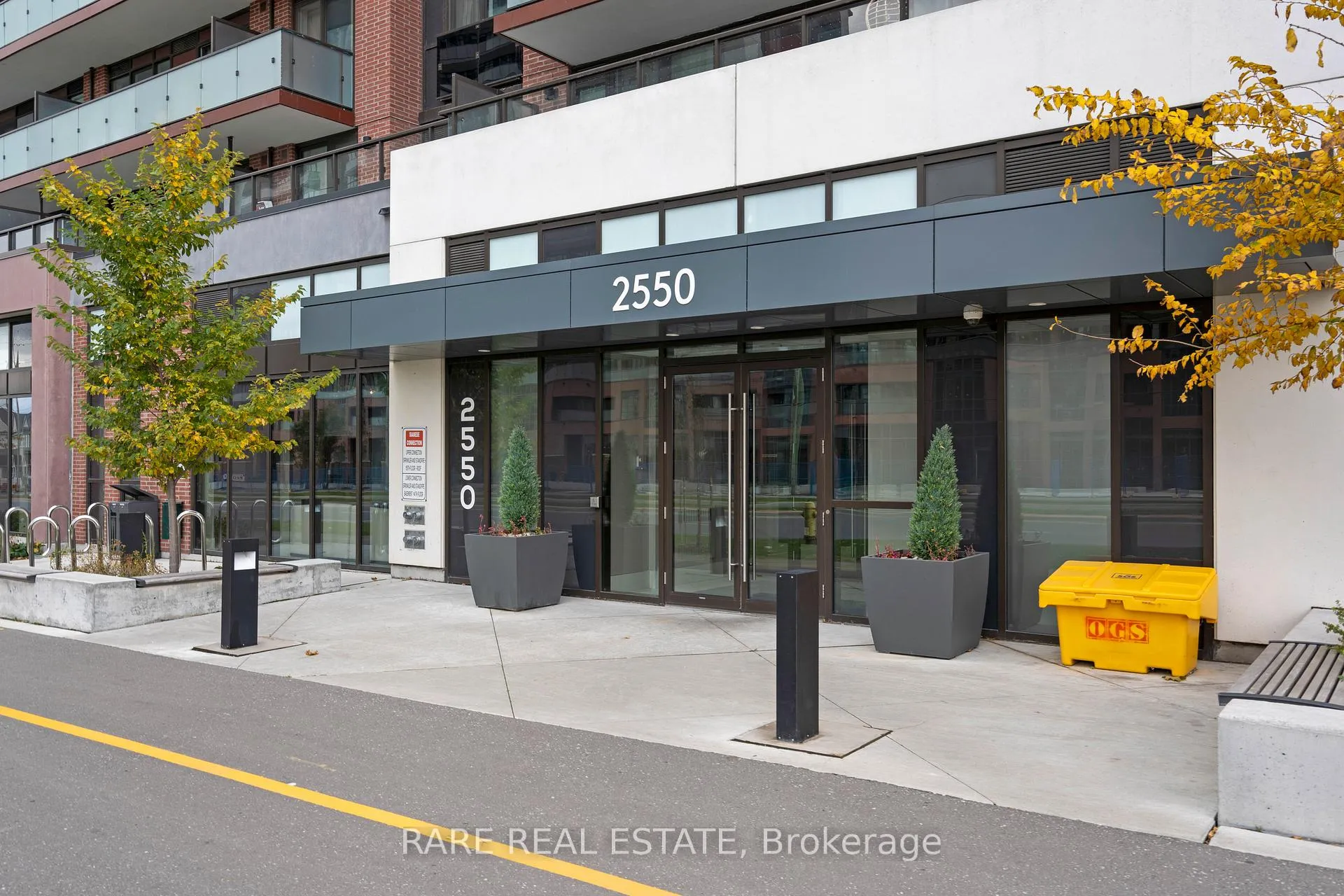 Photo 15 of Unit PH15, 2550 Simcoe Street, Oshawa, Windfields — HOMEH