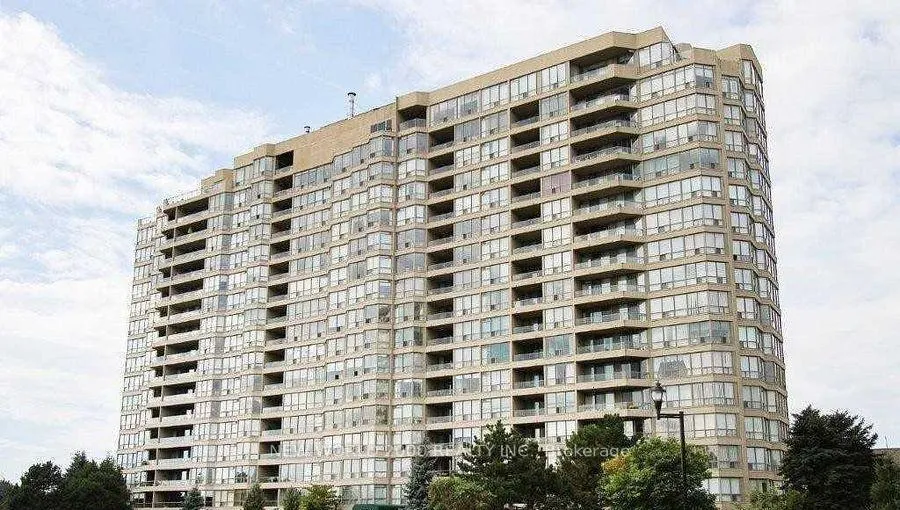 Front of Unit 1402, 1890 Valley Farm Road