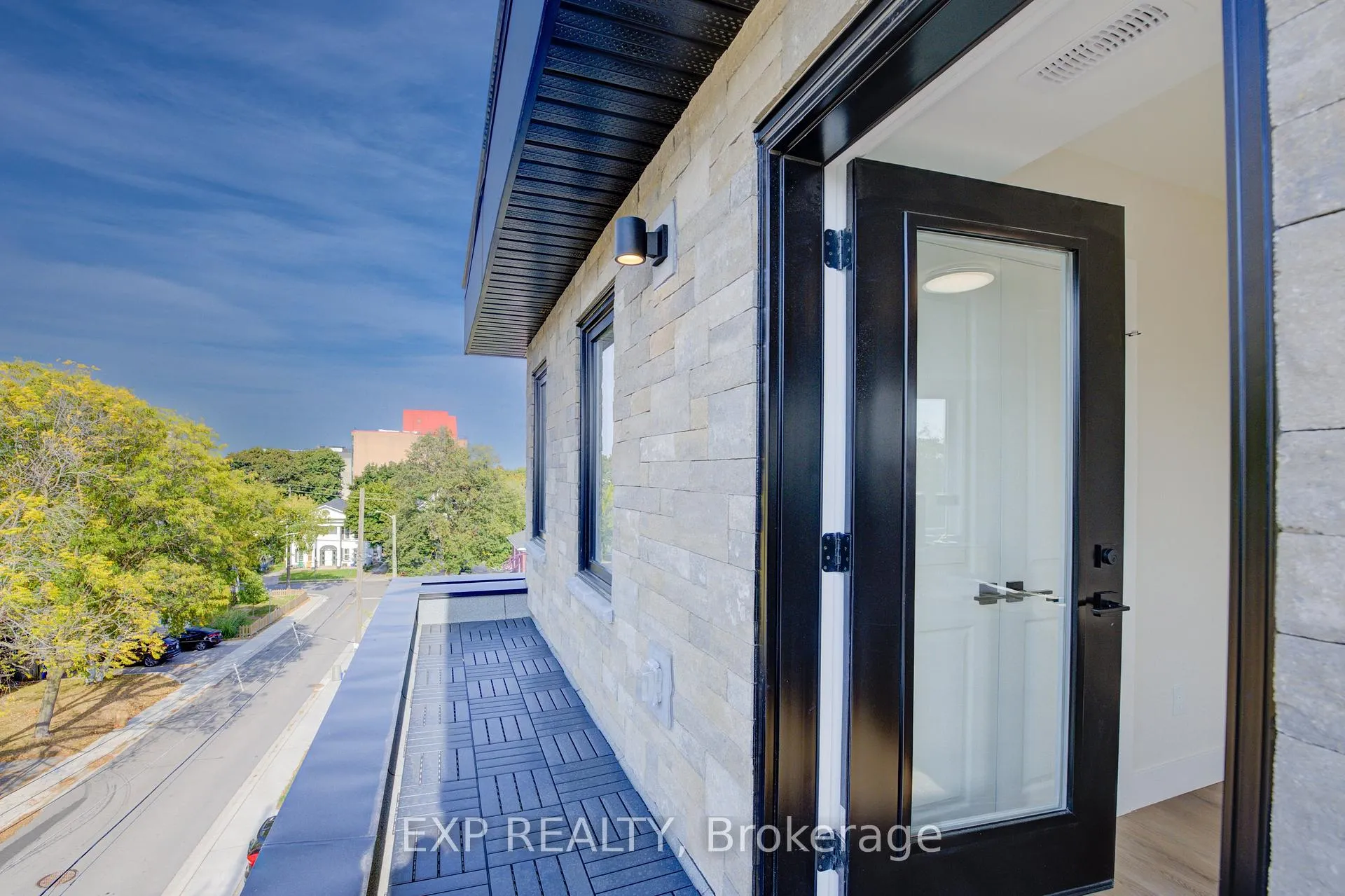 Photo 11 of Unit 8, 17 Peter Street, Kitchener, Cedar Hill — HOMEH