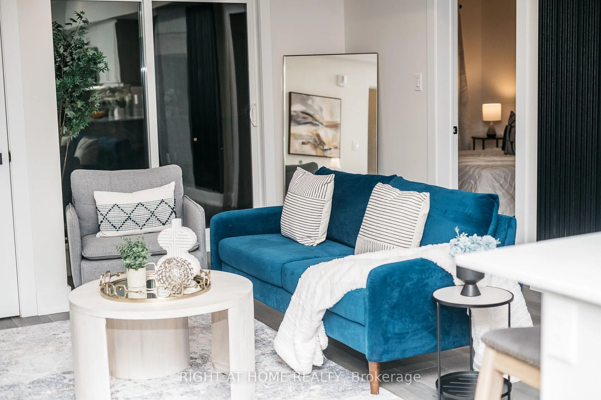Photo 24 of Unit 407, 4 Spice Way, Barrie, Innis-Shore — HOMEH
