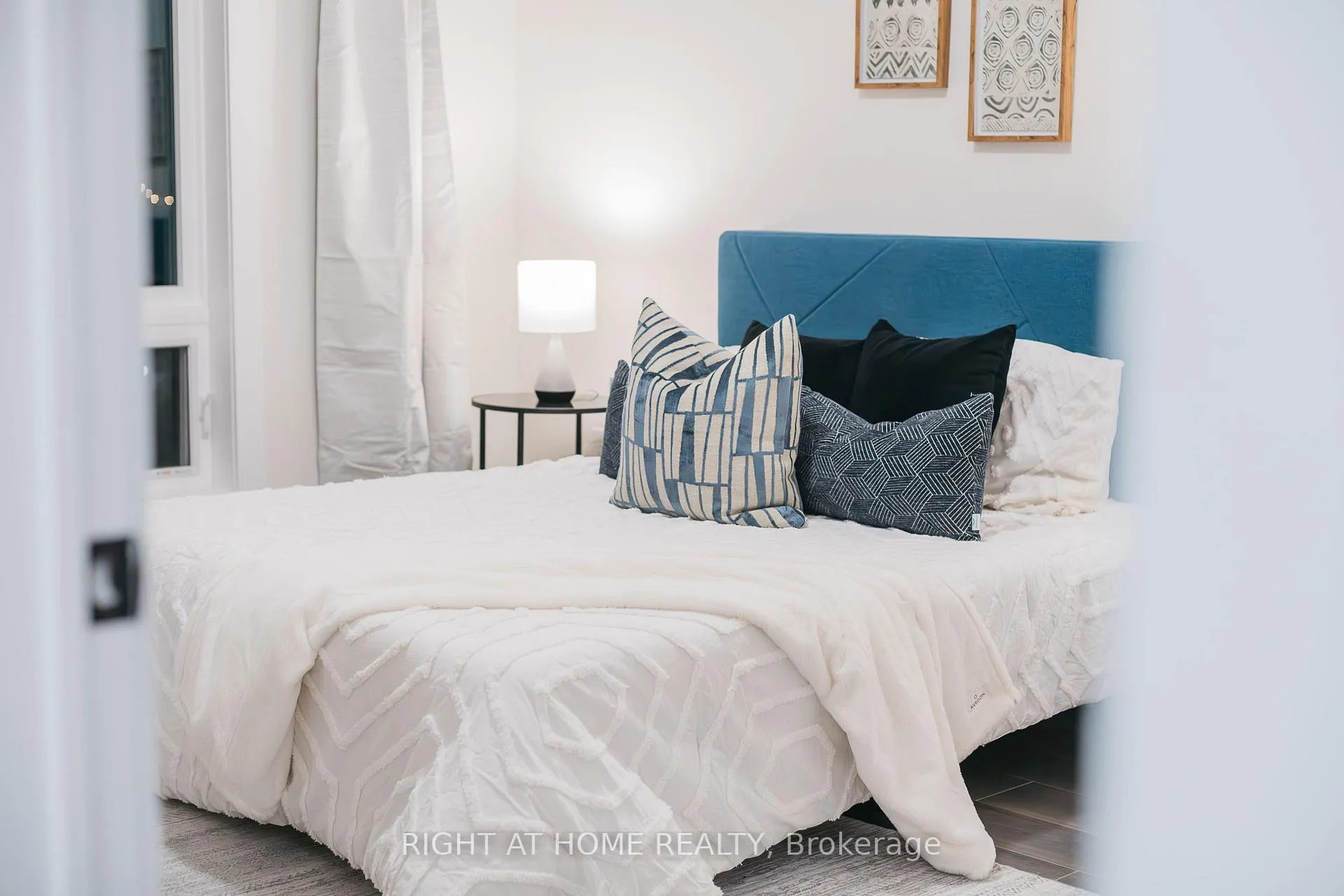 Photo 26 of Unit 407, 4 Spice Way, Barrie, Innis-Shore — HOMEH
